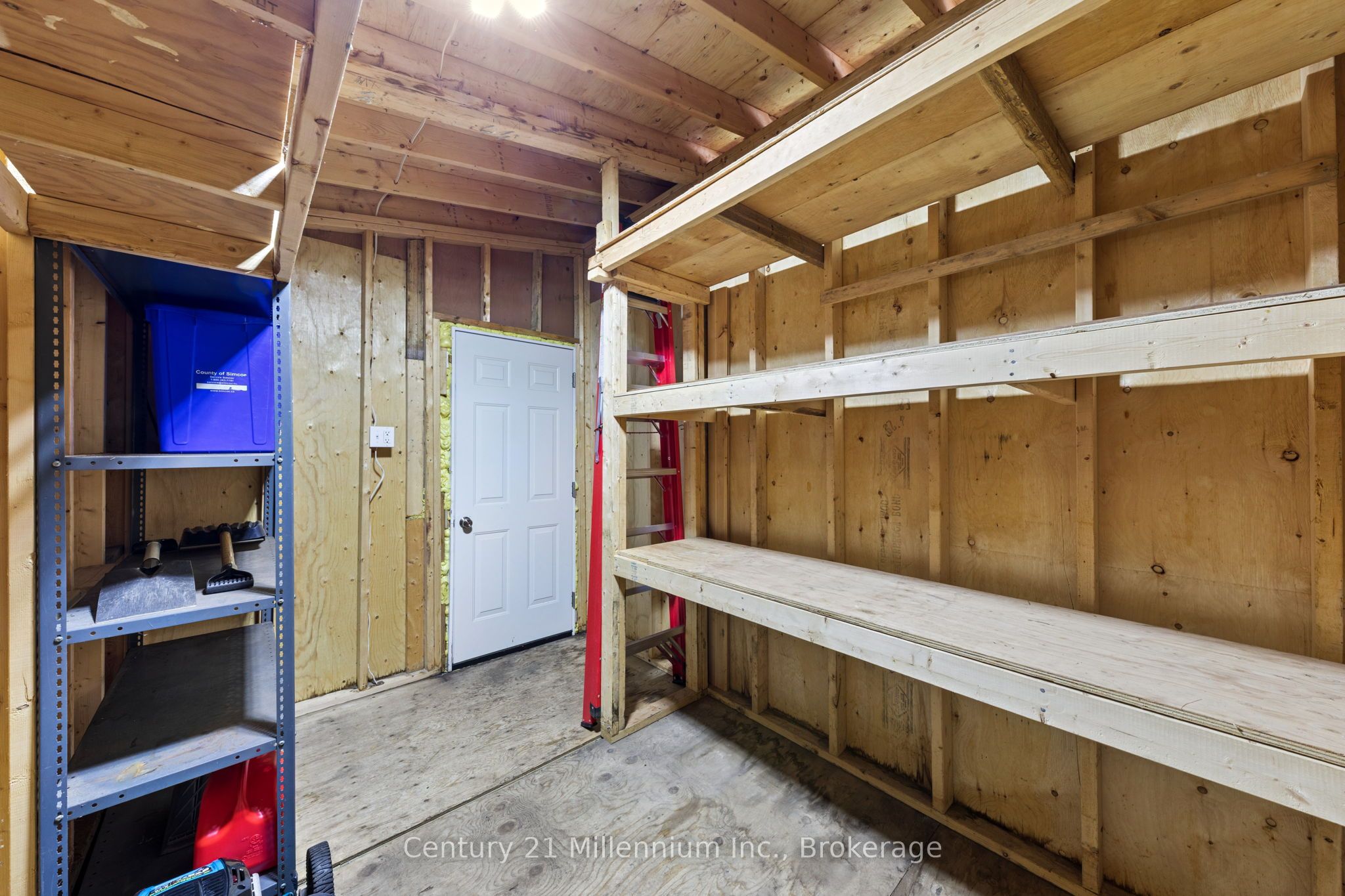25 Glendale Avenue Property Photo 27