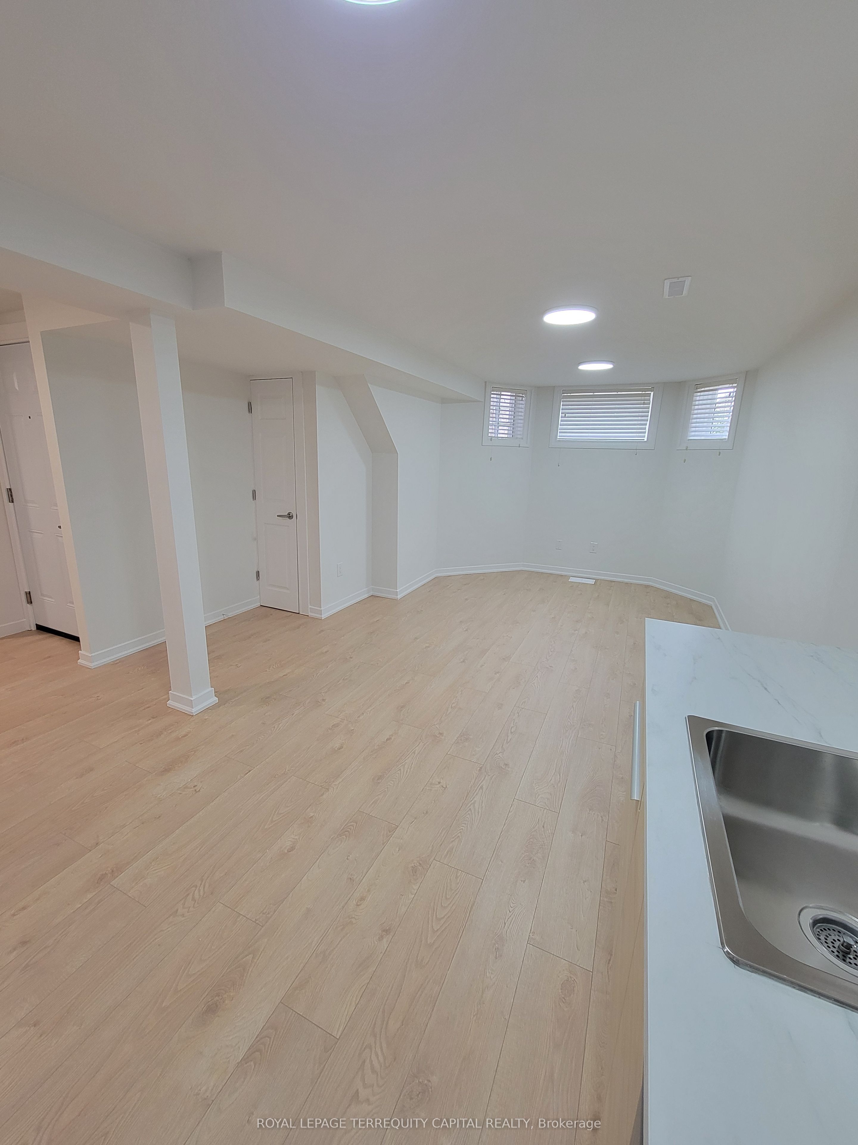 68 Bird Street Lower Property Photo 7