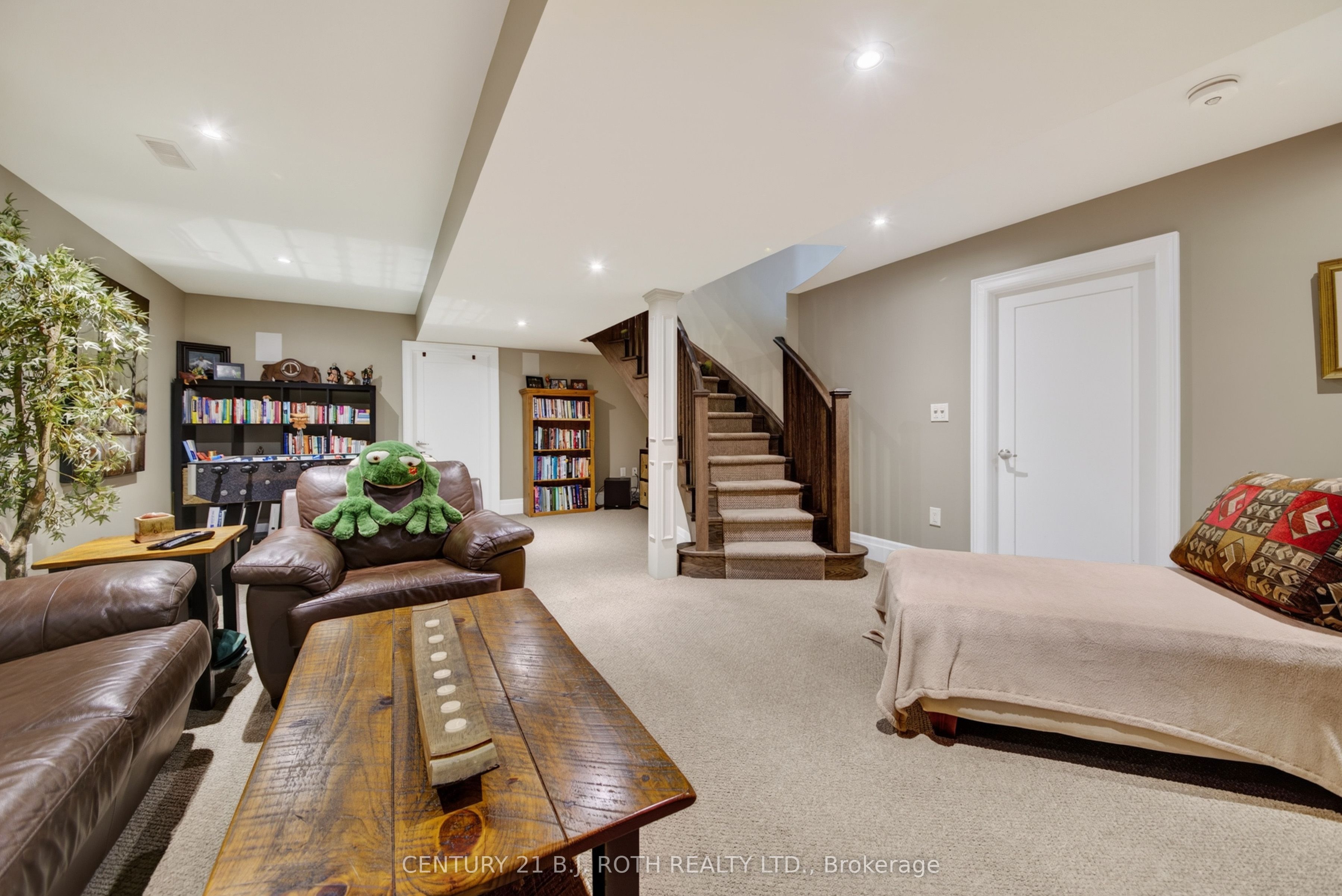 3306 Summerhill Way Property Photo 34