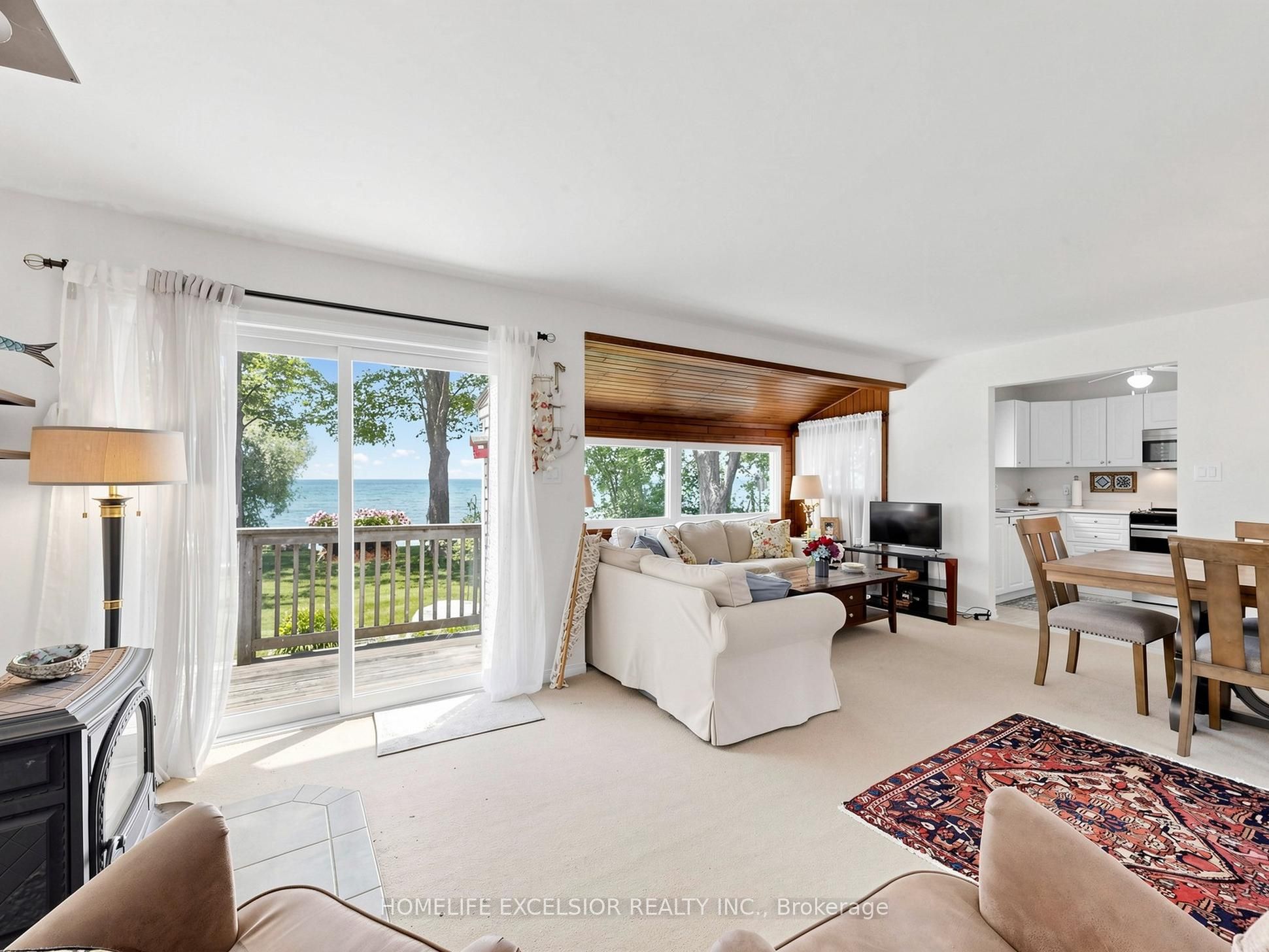 2156 Lakeshore Drive Property Photo 13