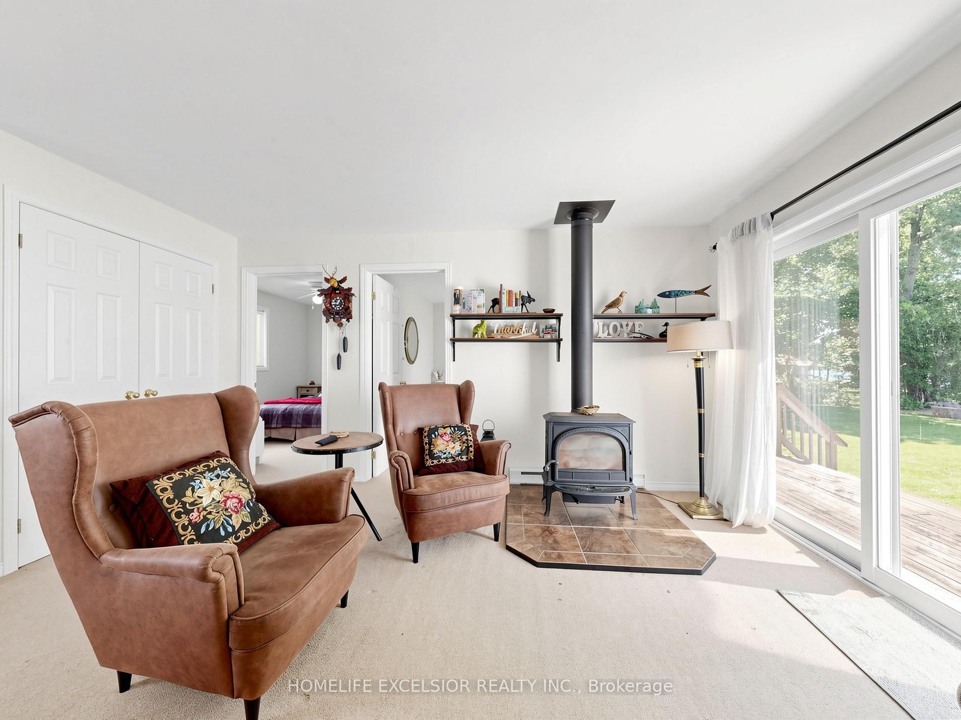 2156 Lakeshore Drive Property Photo 18