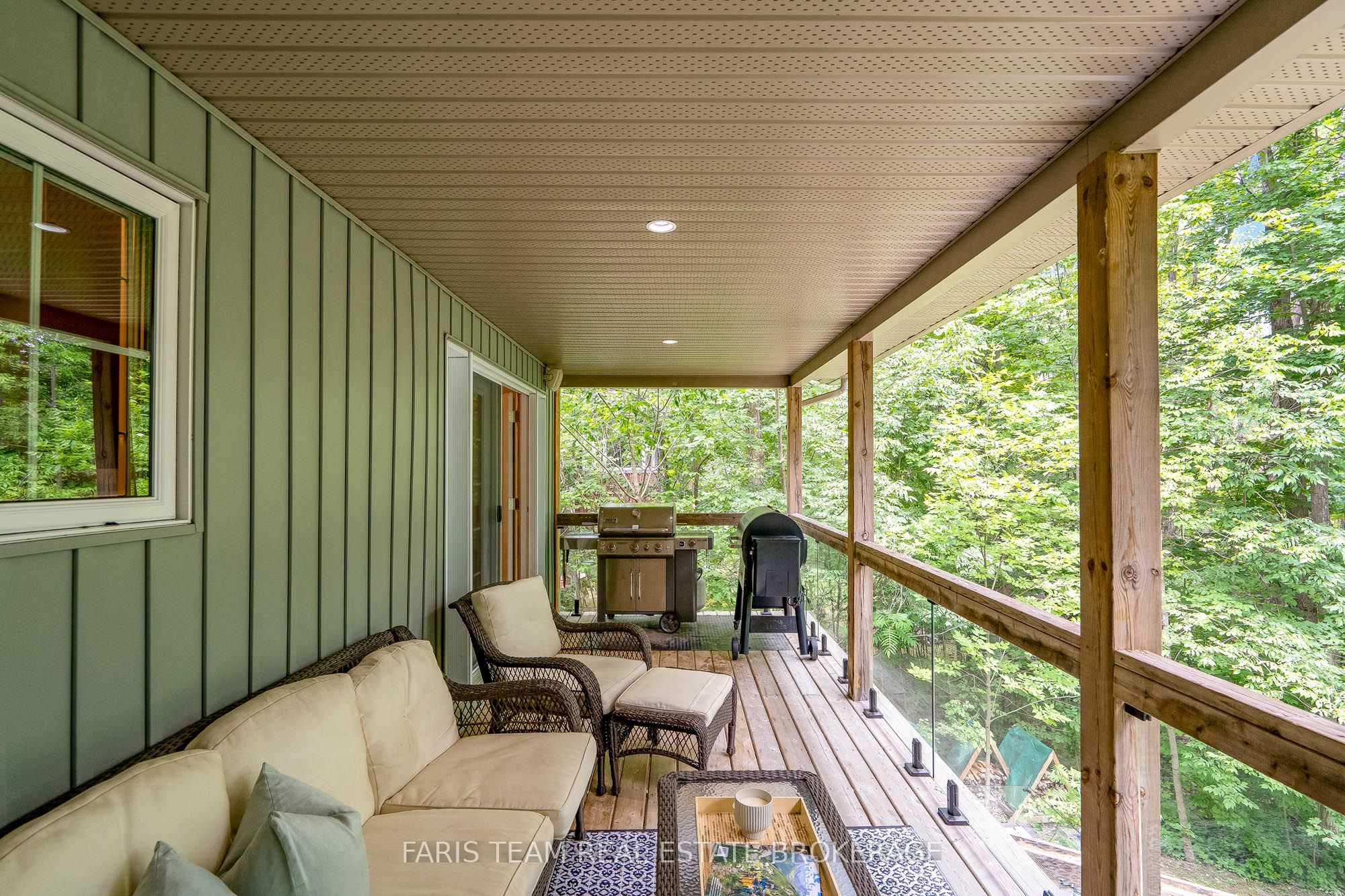 11 Snowshoe Trail Property Photo 34