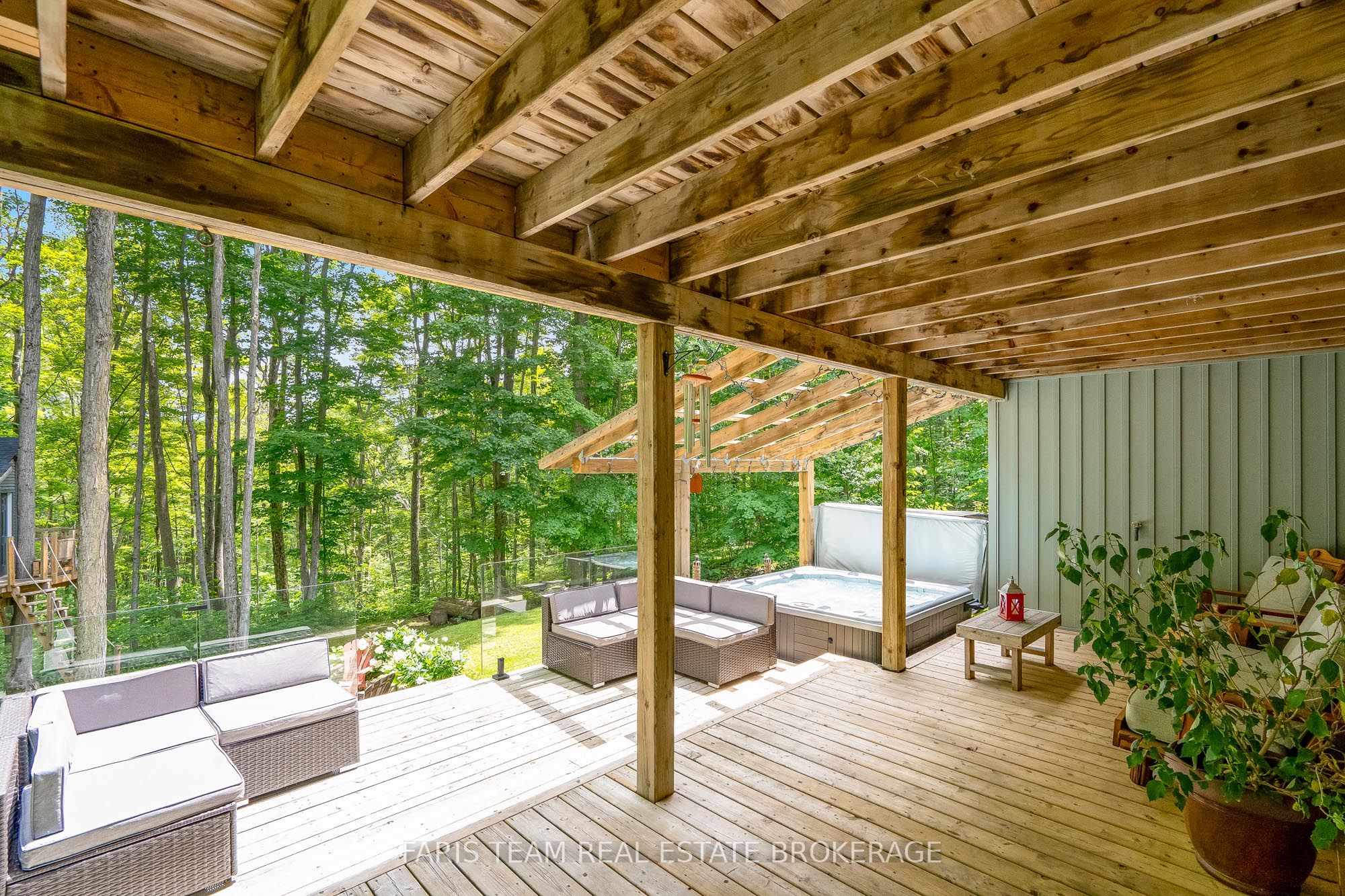 11 Snowshoe Trail Property Photo 37