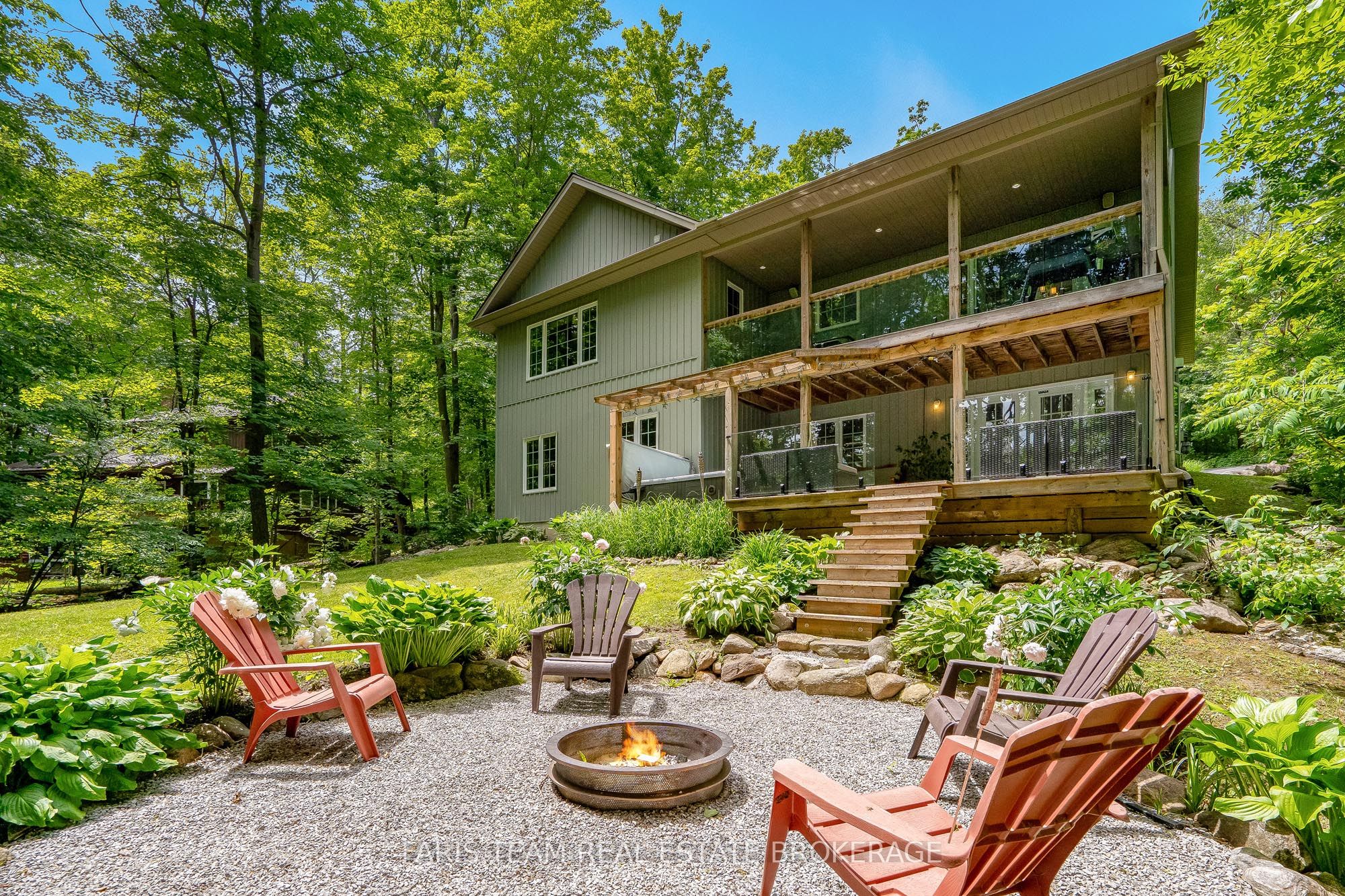11 Snowshoe Trail Property Photo 41
