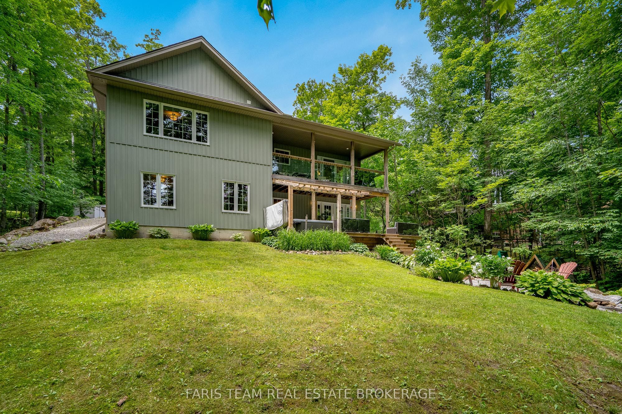 11 Snowshoe Trail Property Photo 47