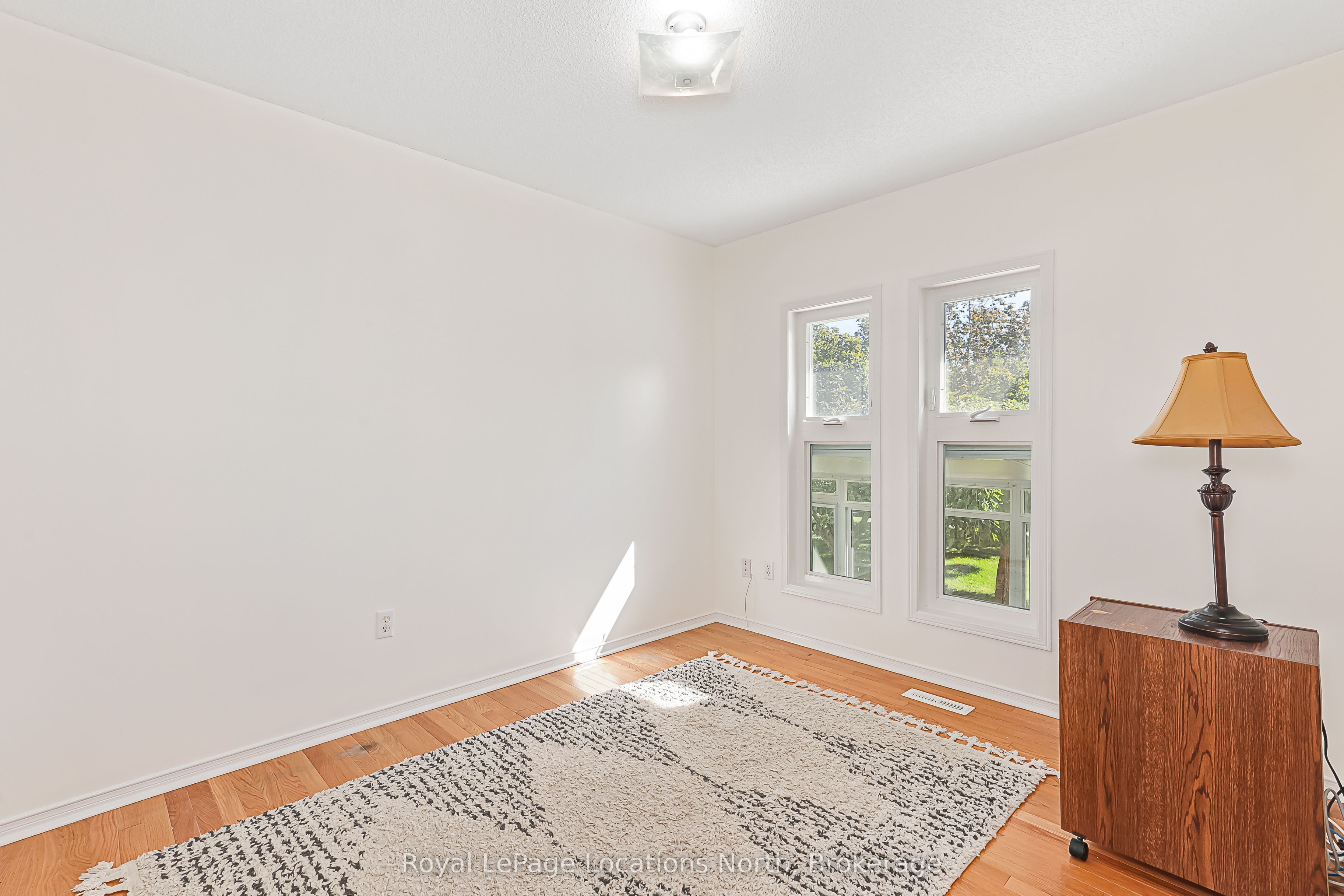 77 Silver Birch Avenue Property Photo 24