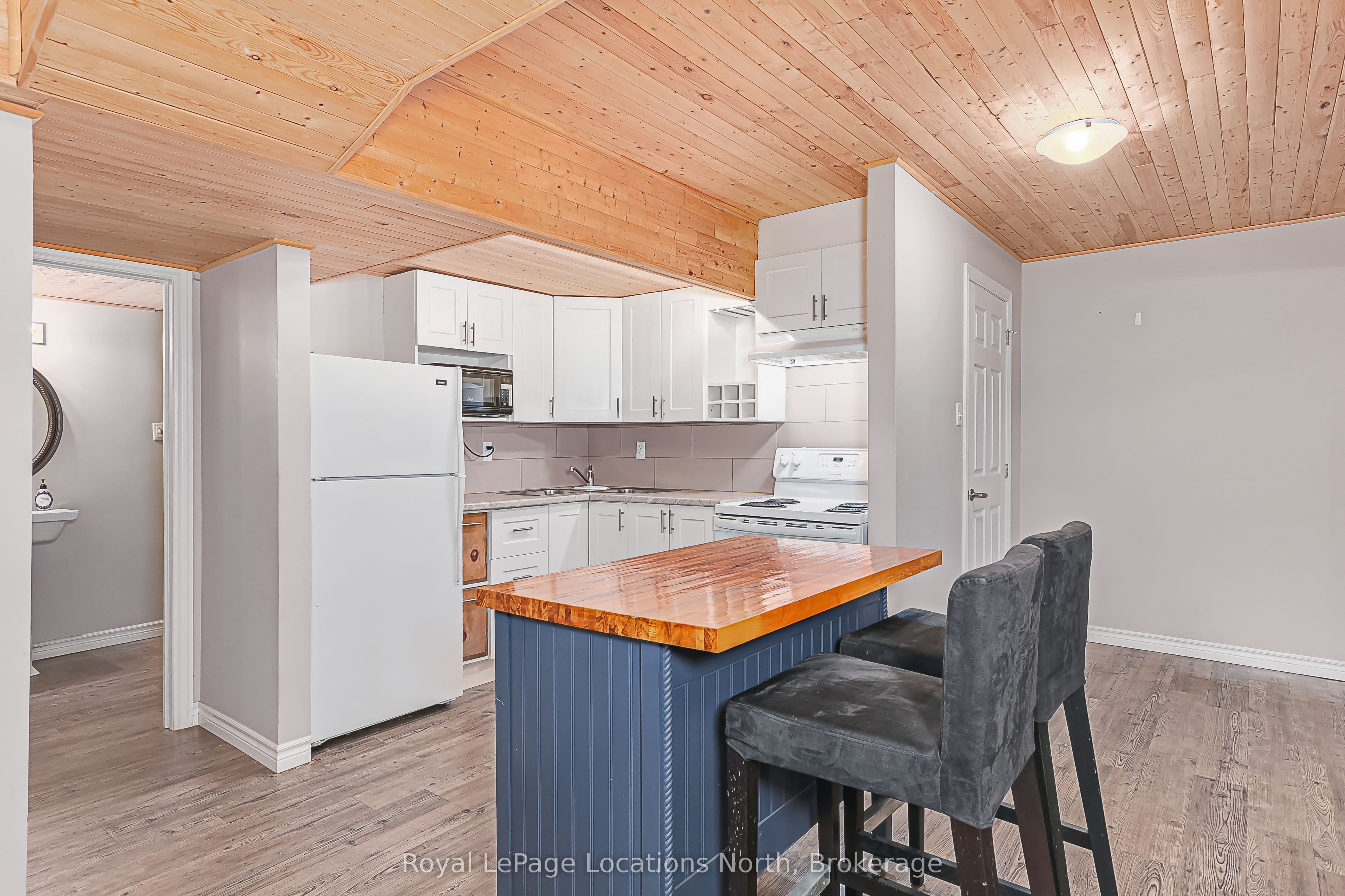 77 Silver Birch Avenue Property Photo 28