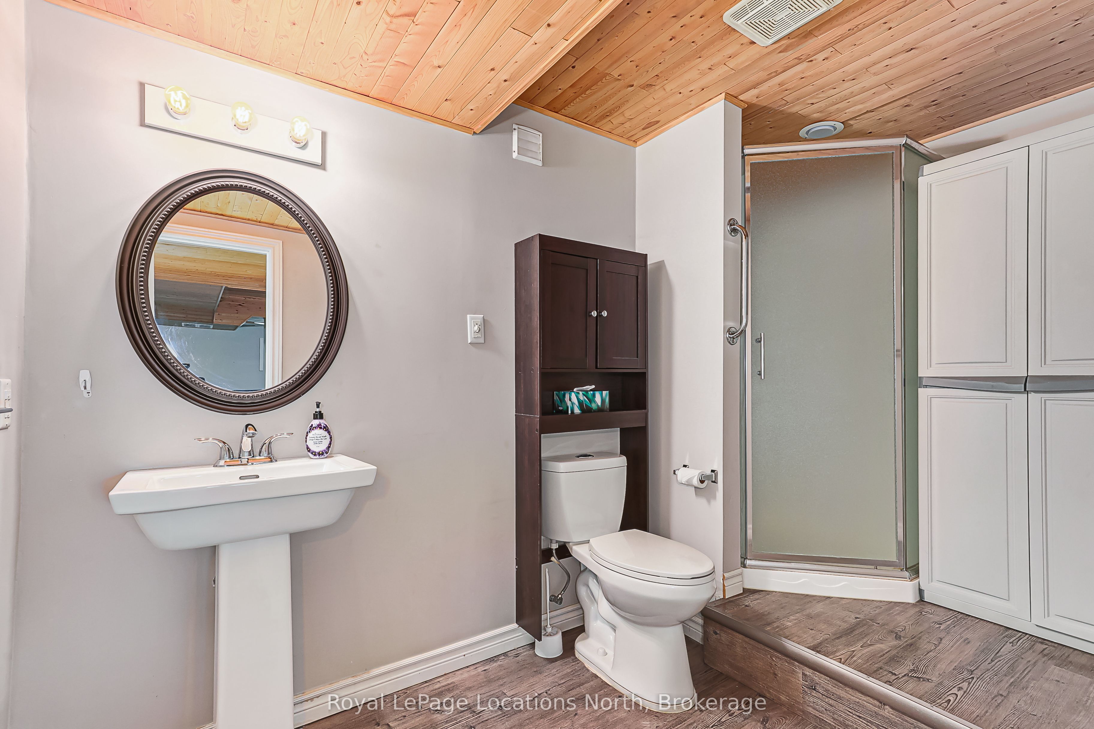 77 Silver Birch Avenue Property Photo 36