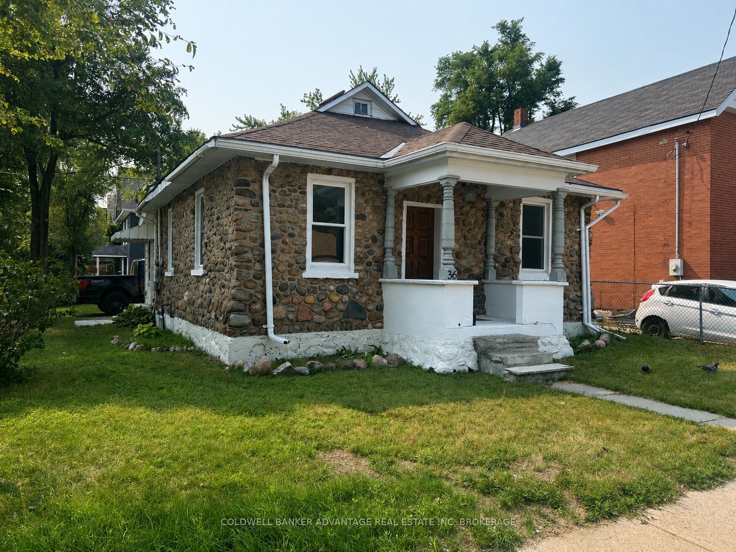 36 Sanford Street Property Photo 1