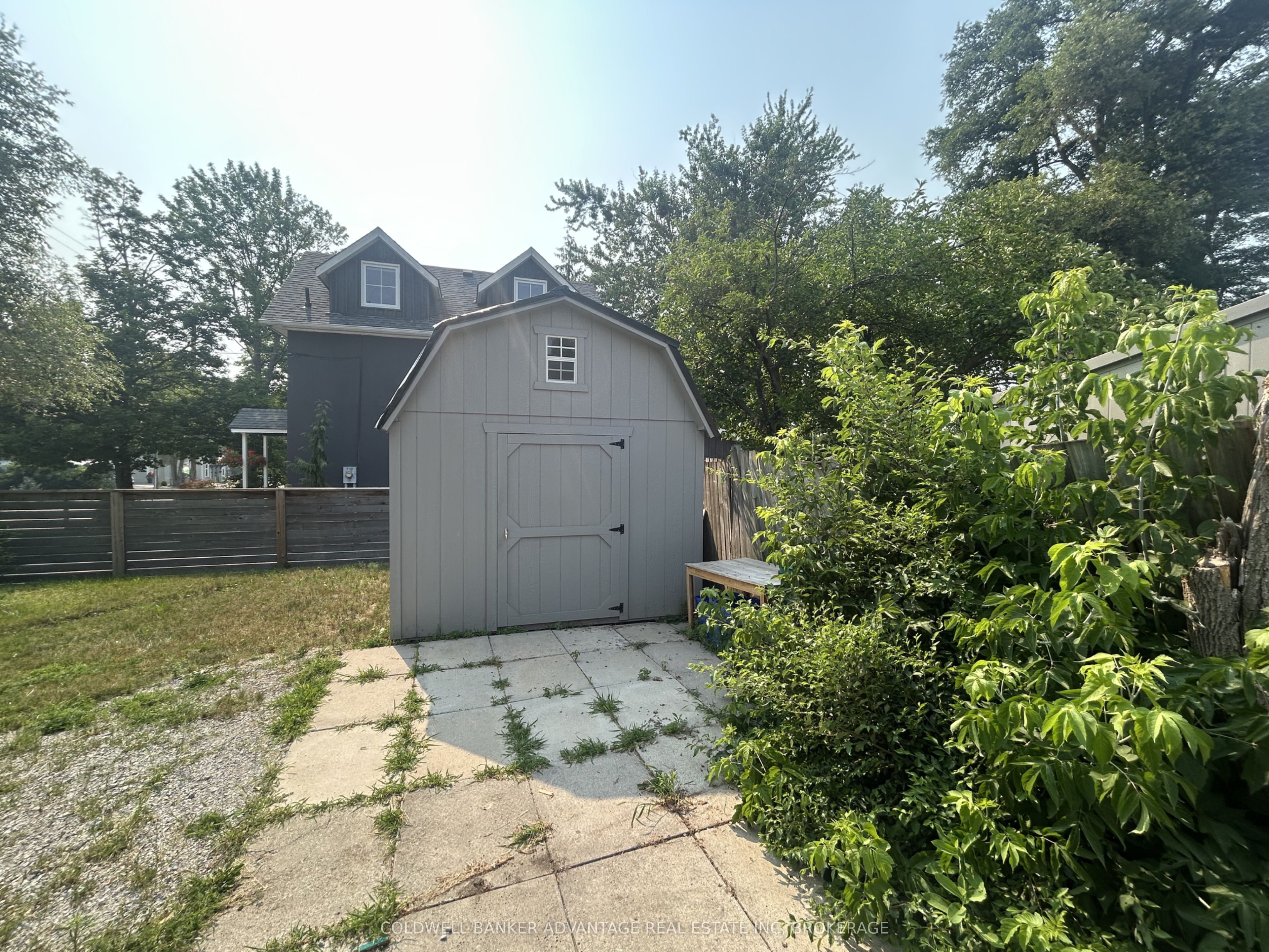 36 Sanford Street Property Photo 8