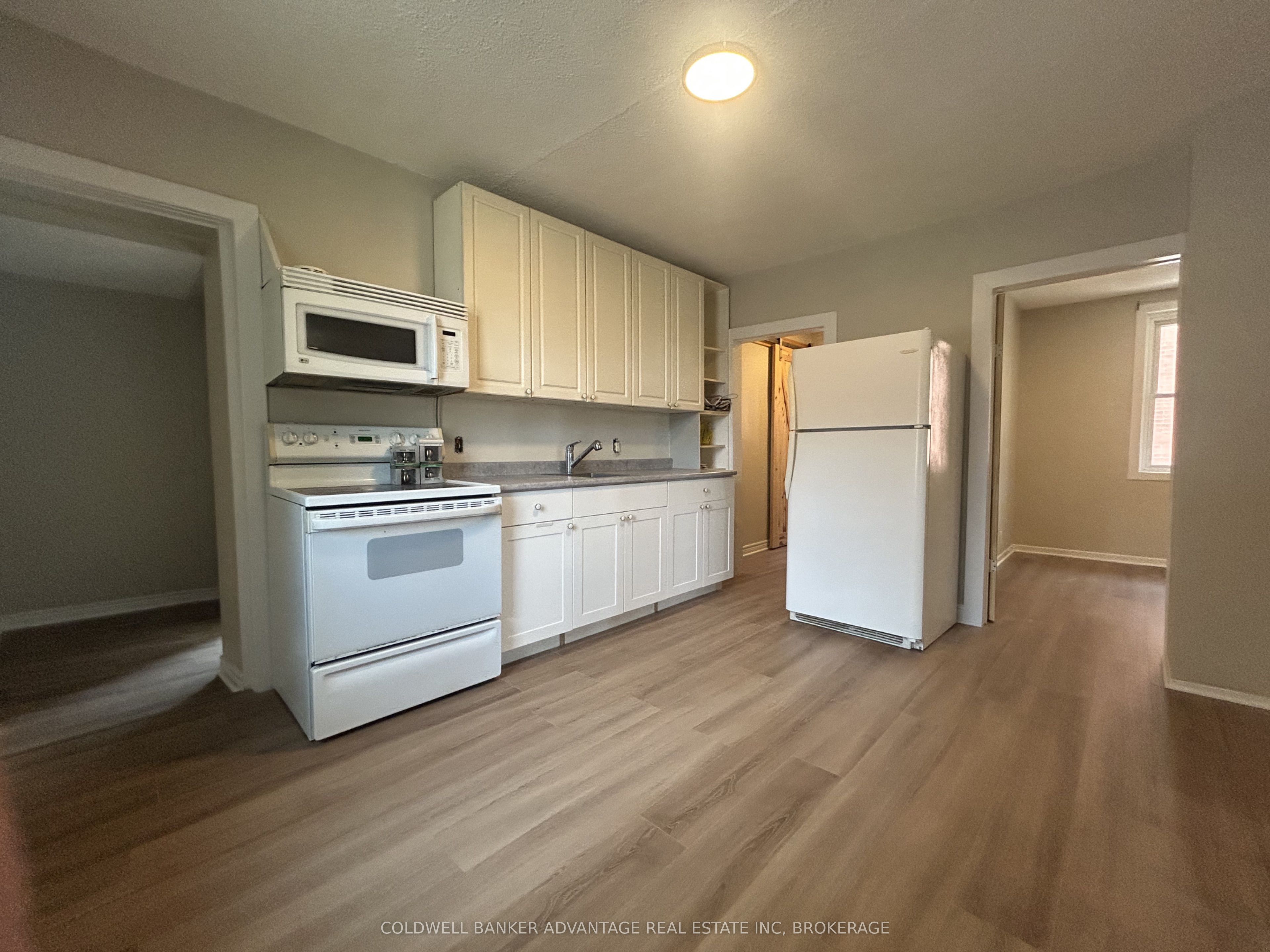 36 Sanford Street Property Photo 12