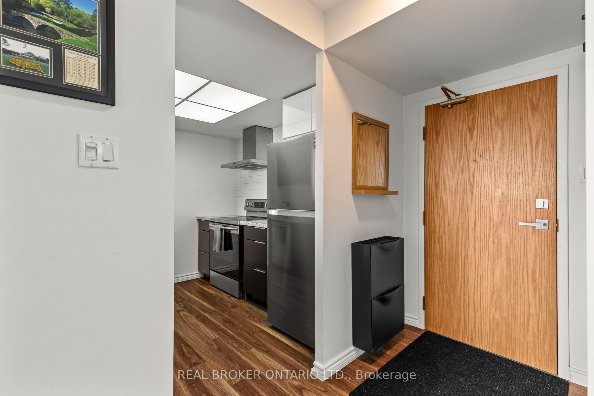 65 Ellen Street 1407 Property Photo 9