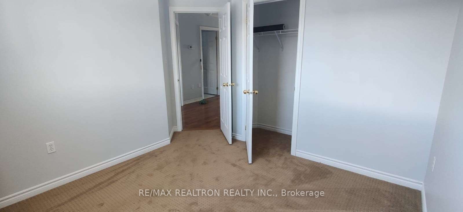 263 Johnson Street Property Photo 13