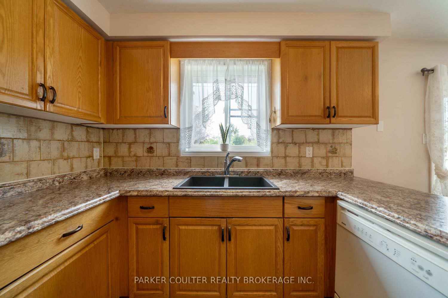32 Carter Crescent Property Photo 17