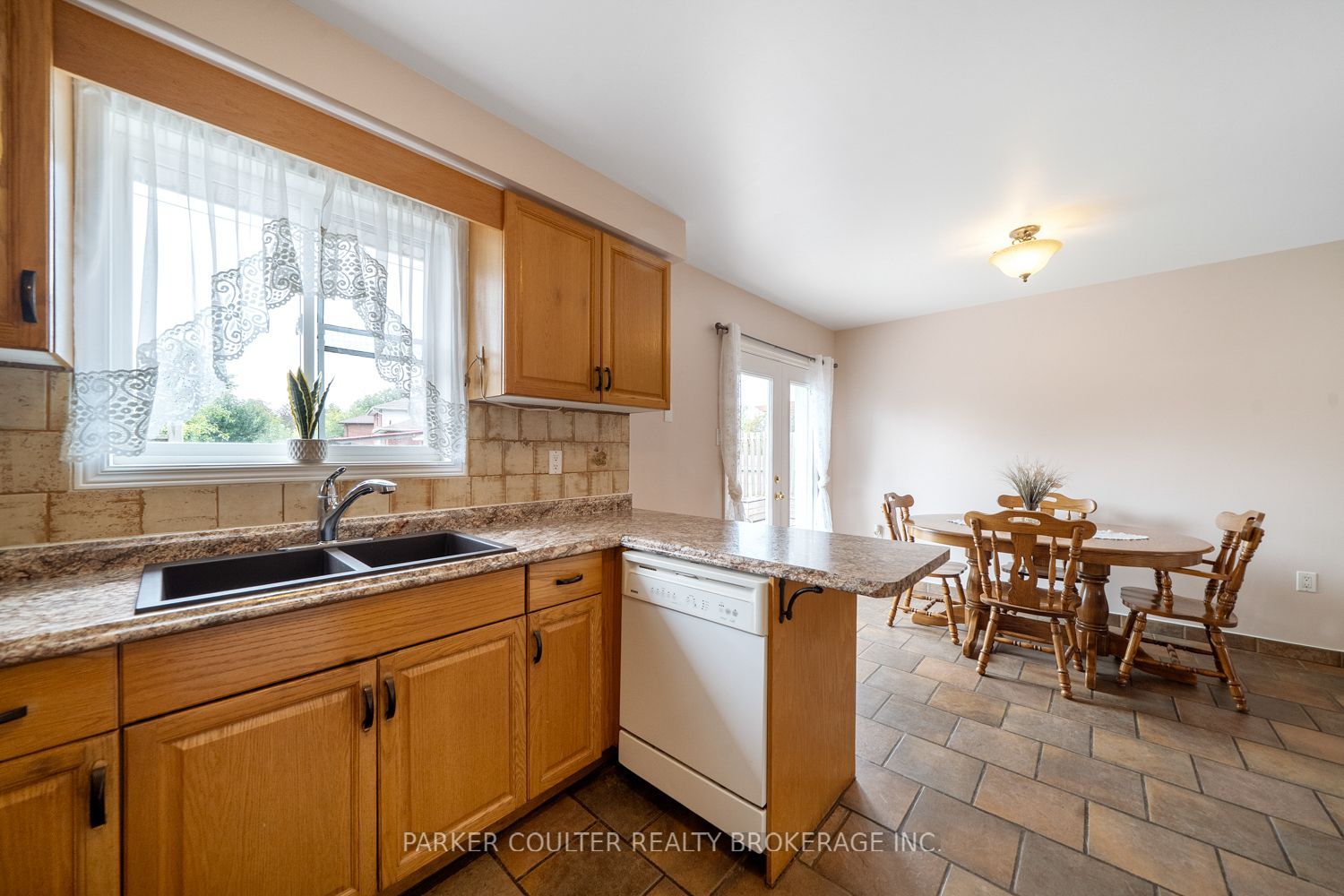 32 Carter Crescent Property Photo 18