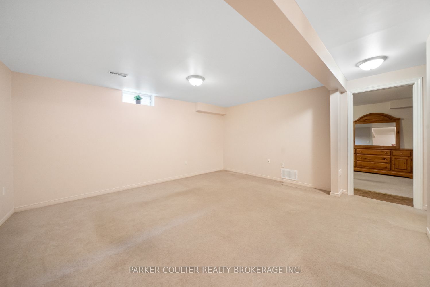 32 Carter Crescent Property Photo 27
