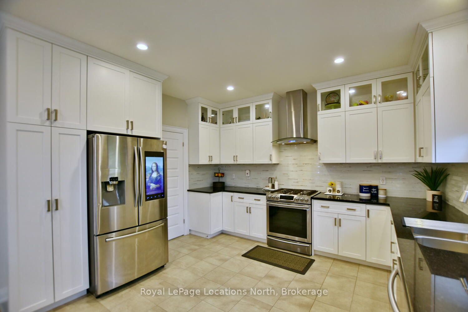 22 Portland Street Property Photo 19