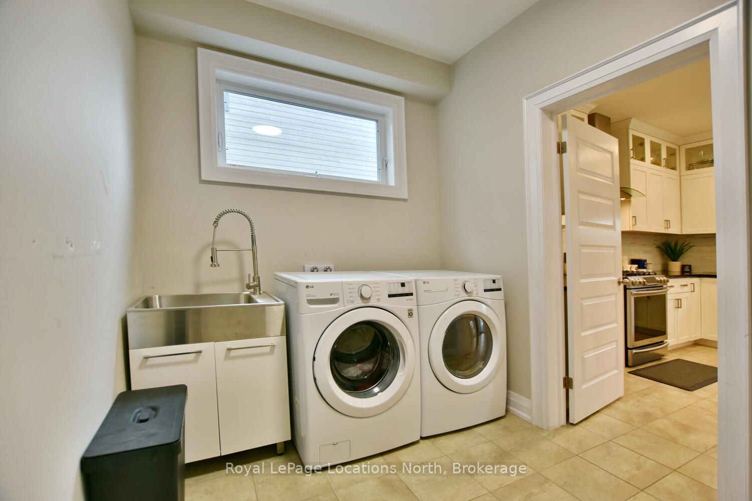 22 Portland Street Property Photo 23