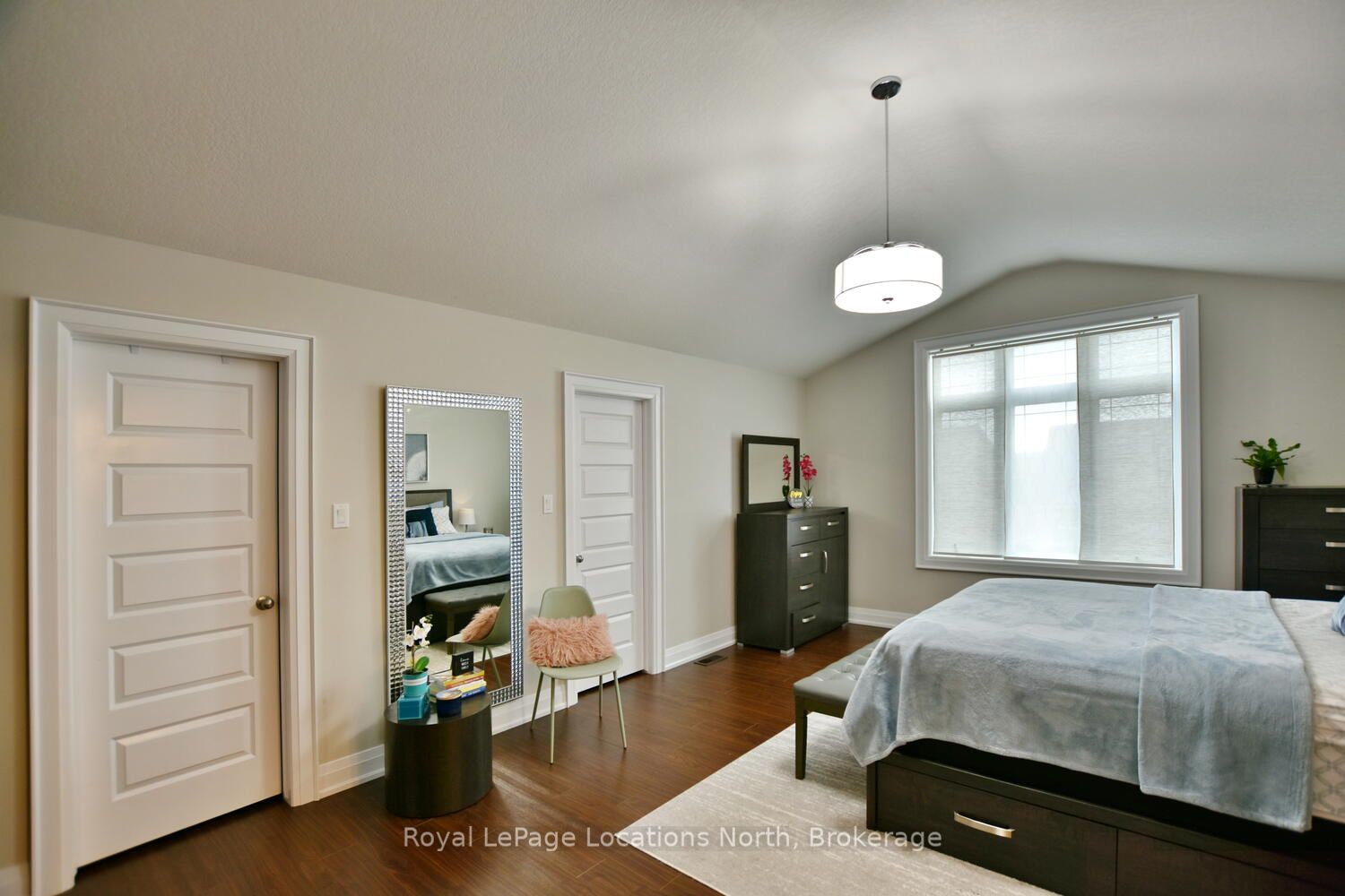 22 Portland Street Property Photo 27