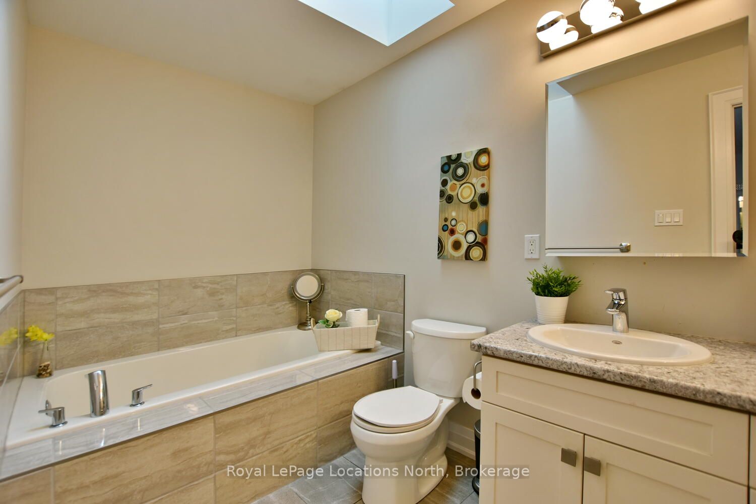22 Portland Street Property Photo 29