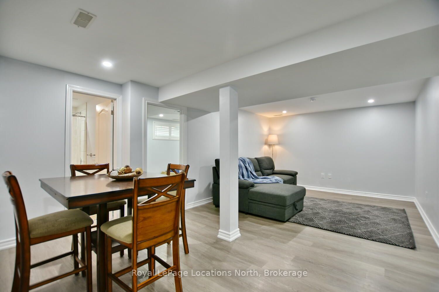 22 Portland Street Property Photo 45