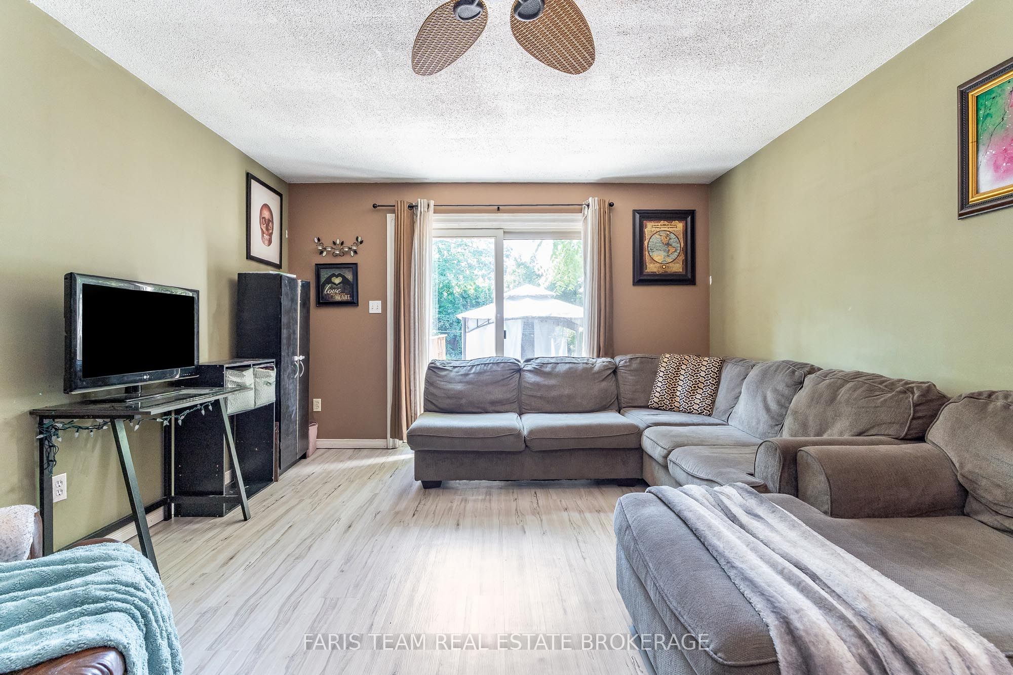 390 Mildred Street Property Photo 12
