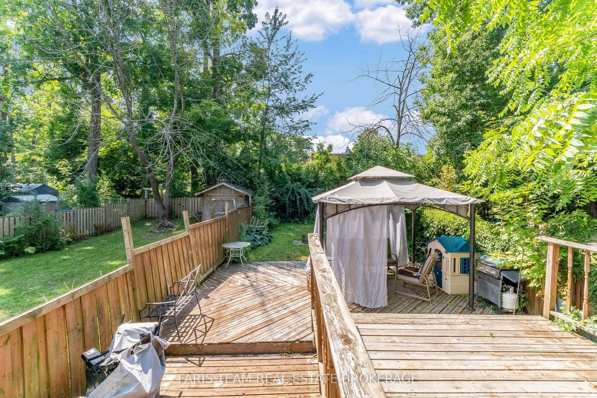 390 Mildred Street Property Photo 24