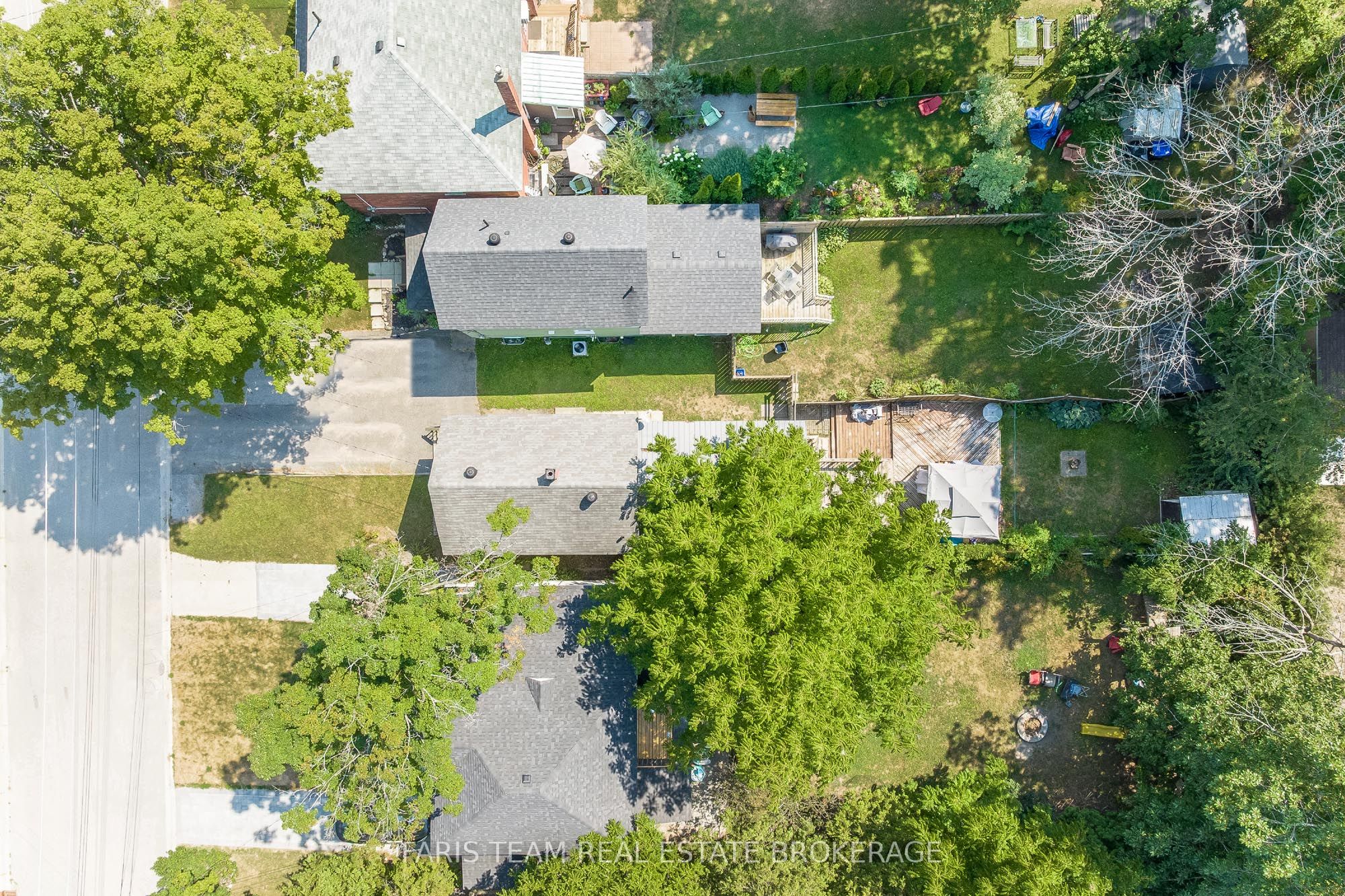 390 Mildred Street Property Photo 29