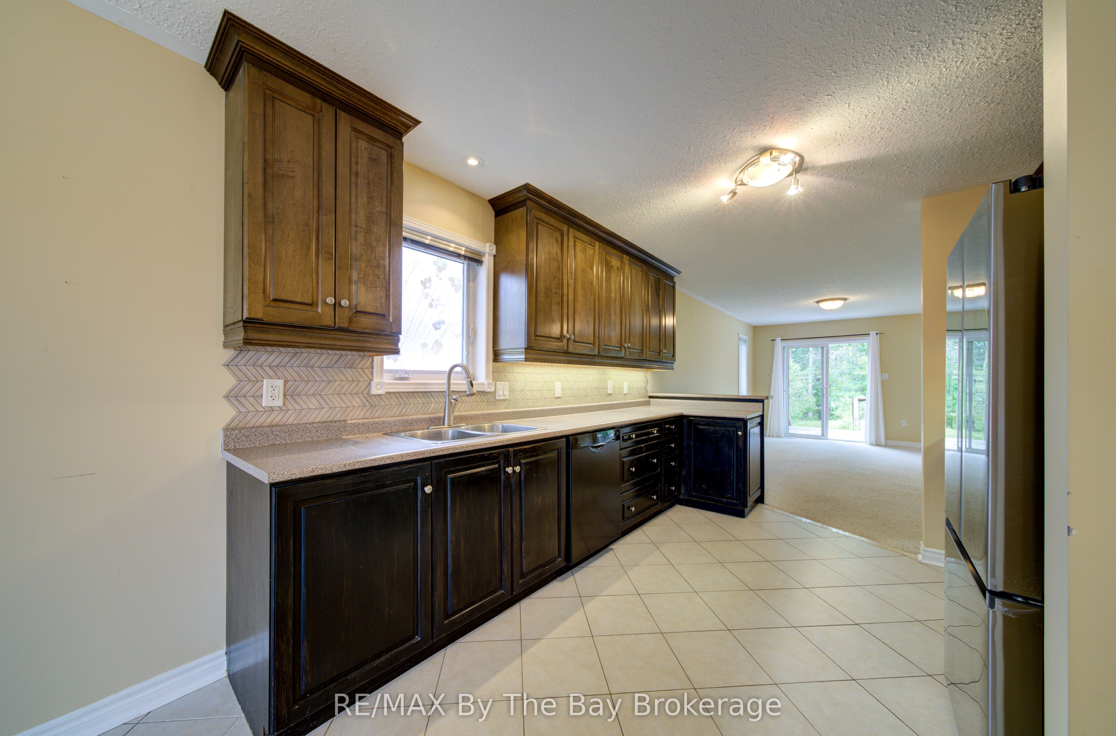 13 Tona Trail Property Photo 8