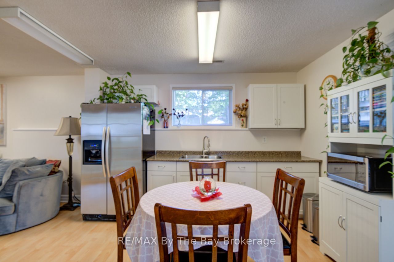 29 Downer Crescent Property Photo 22