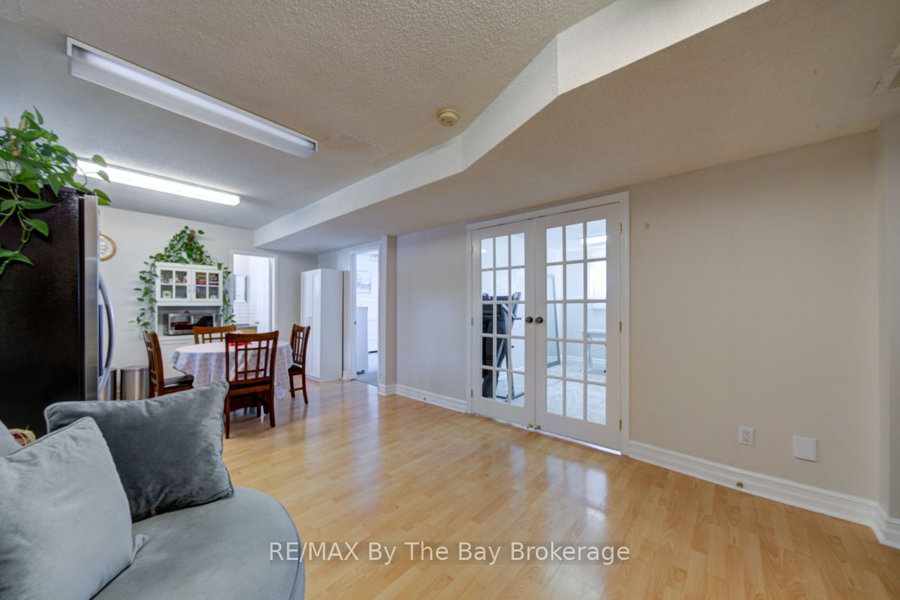 29 Downer Crescent Property Photo 26