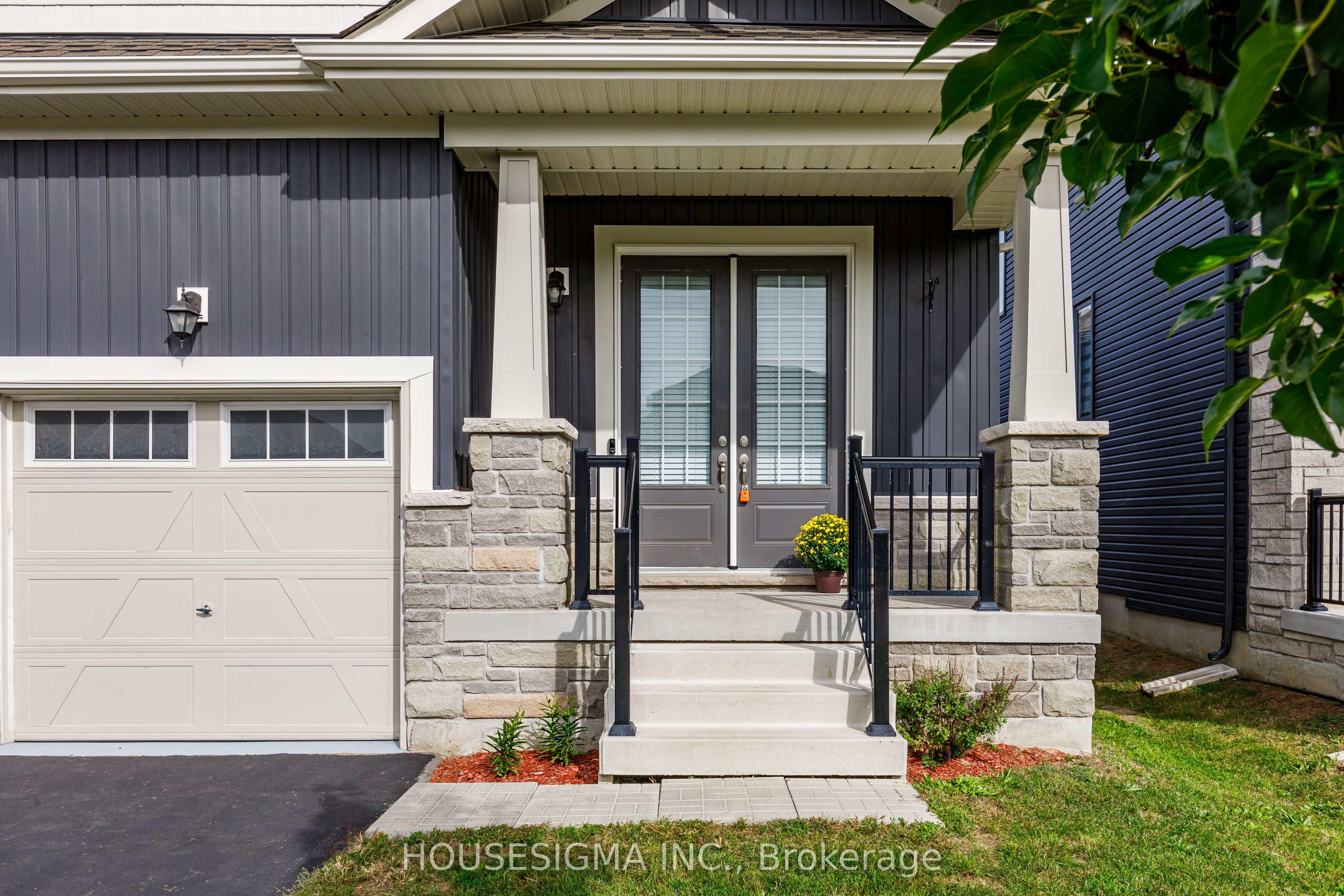 22 Simona Avenue Property Photo 6