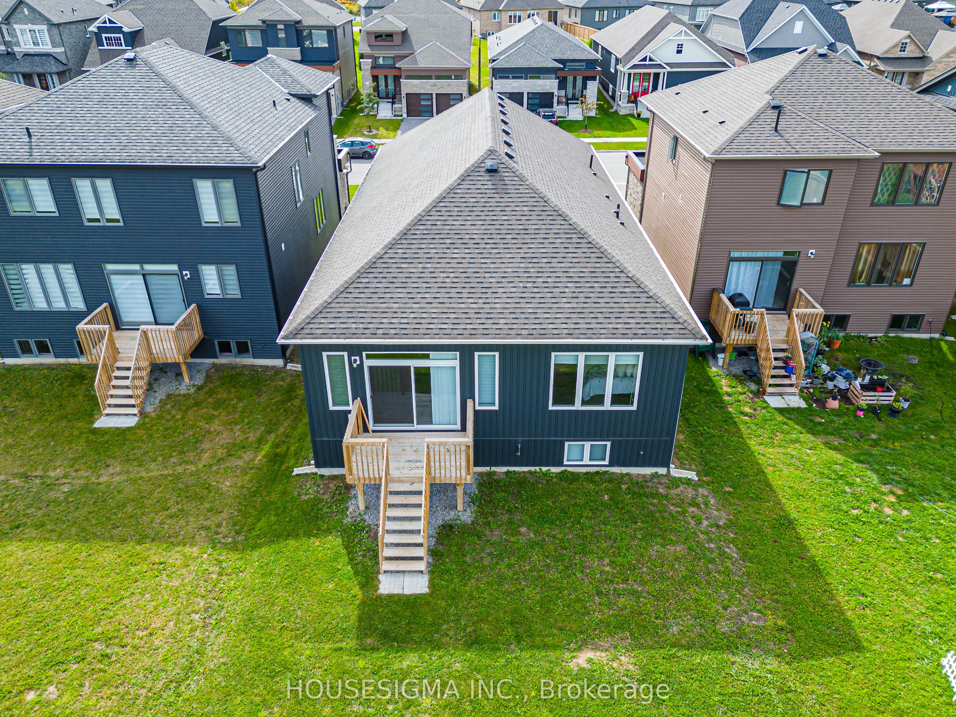 22 Simona Avenue Property Photo 9