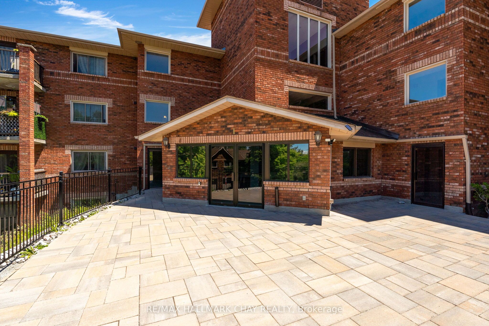 1 Quail Crescent 103 Property Photo 2