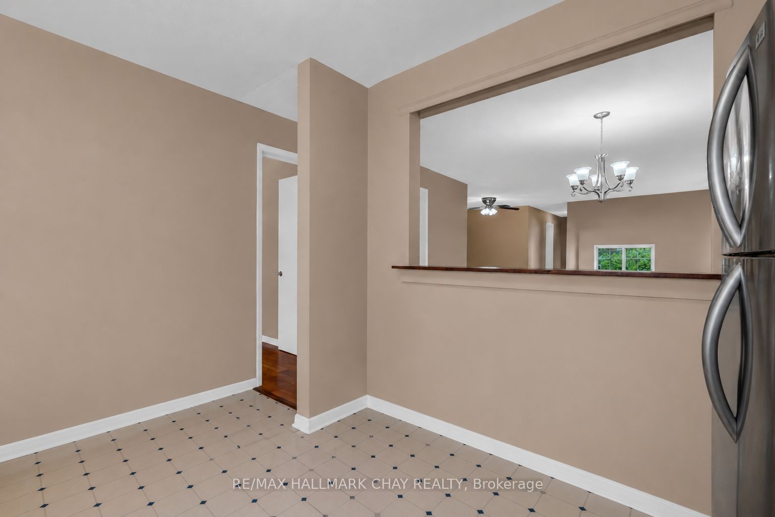 1 Quail Crescent 103 Property Photo 11