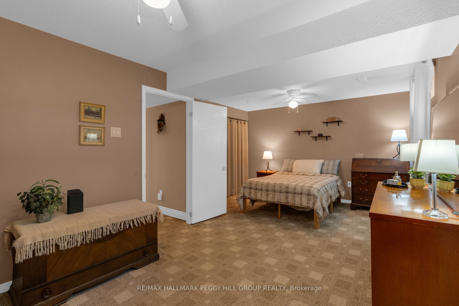 5 Barwick Drive Property Photo 12