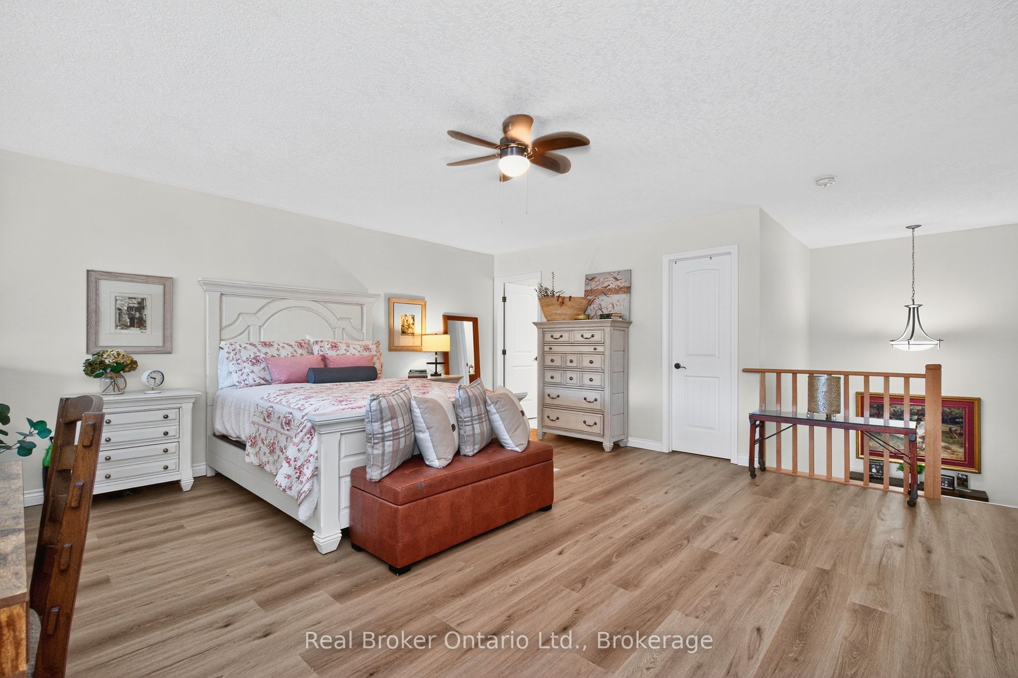 438 Shewfelt Crescent Property Photo 25