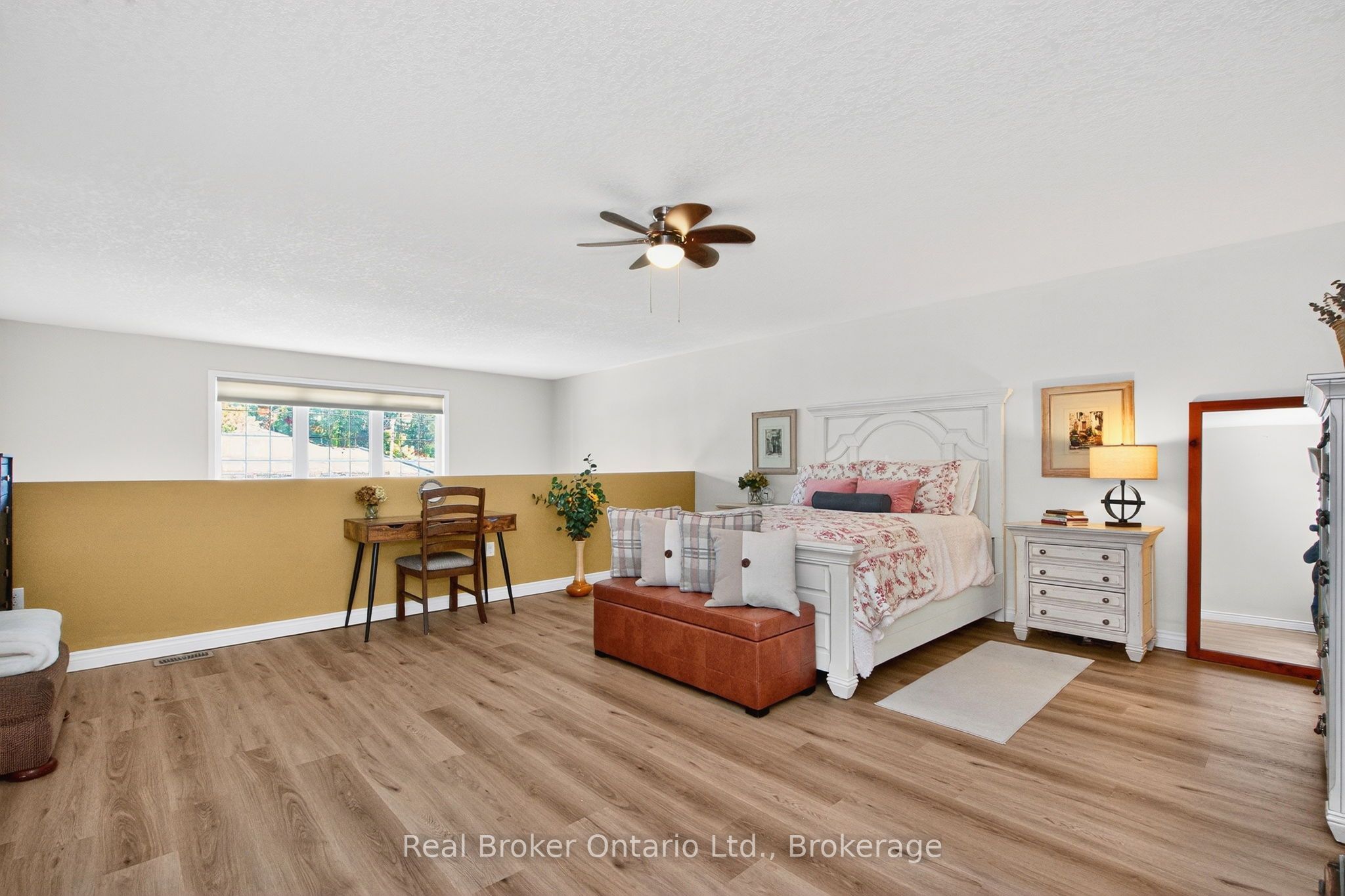 438 Shewfelt Crescent Property Photo 27