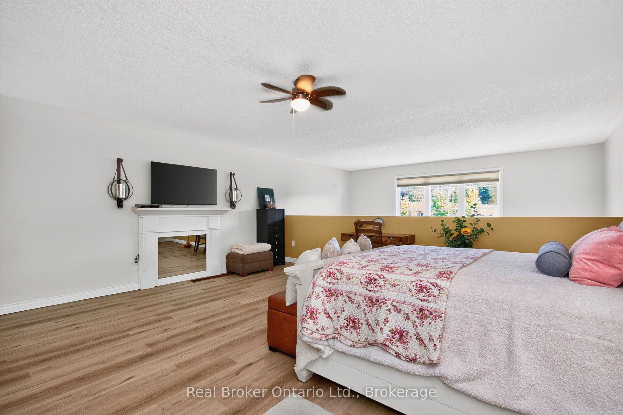 438 Shewfelt Crescent Property Photo 28