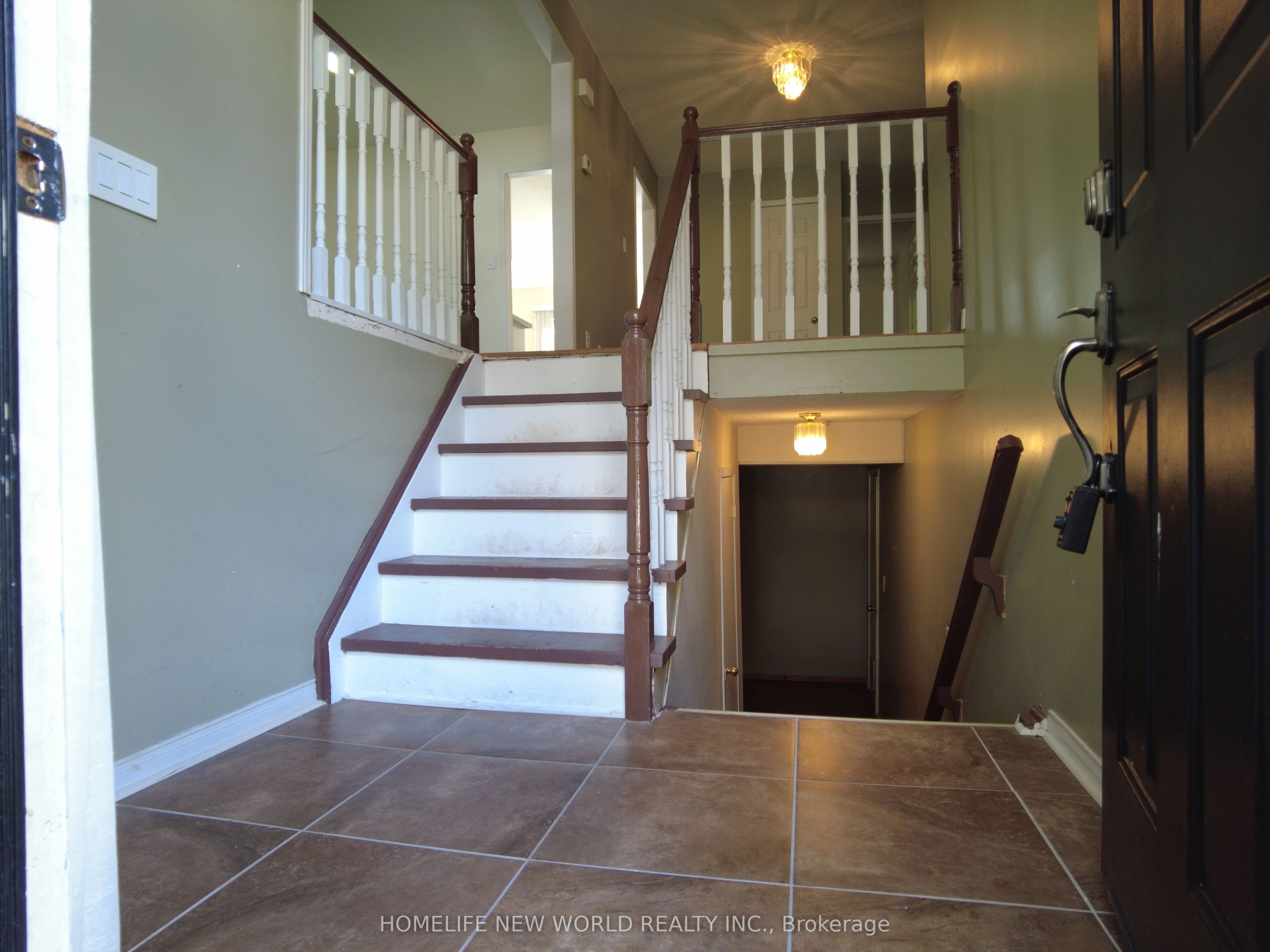 42 Engel Crescent Property Photo 3