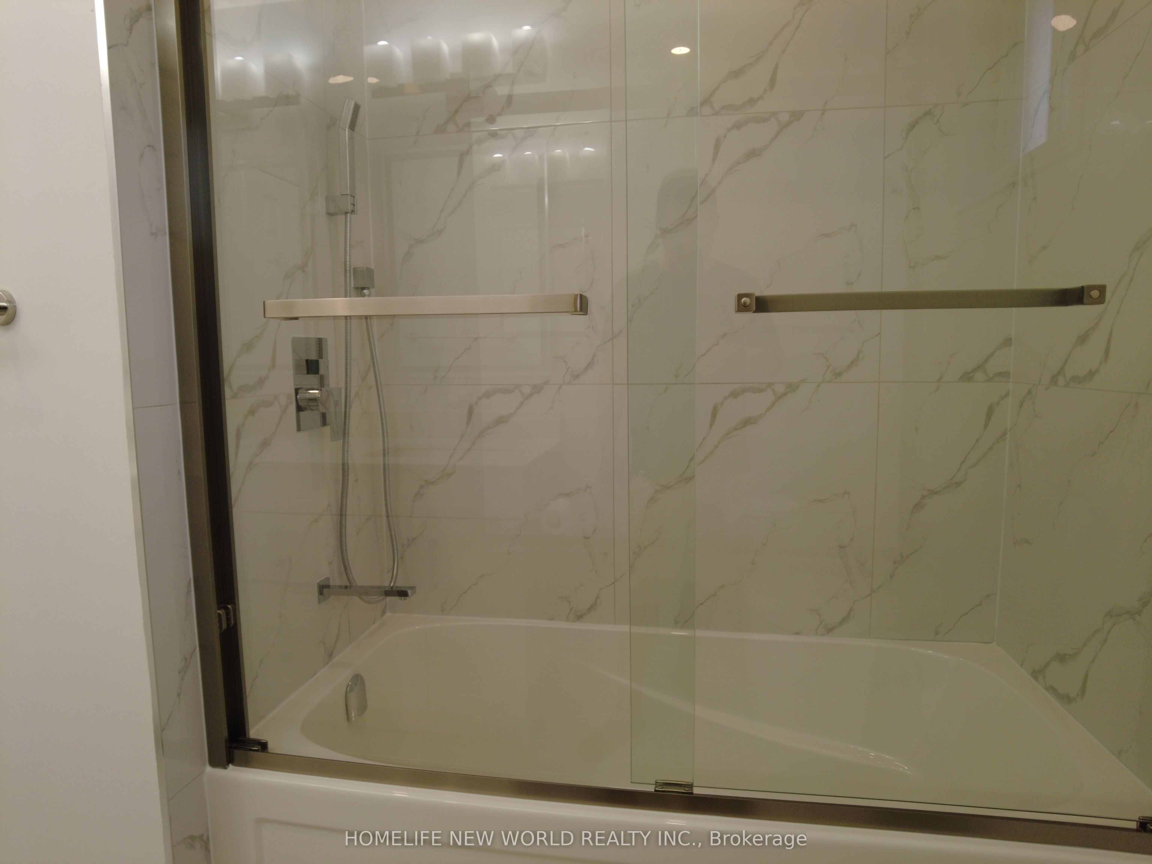 42 Engel Crescent Property Photo 15