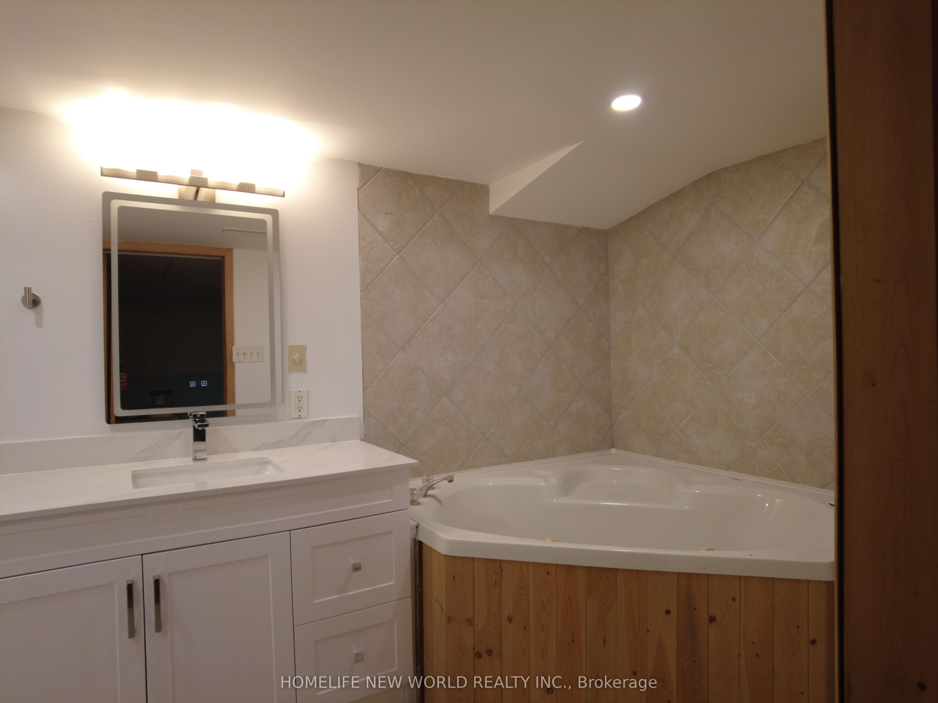 42 Engel Crescent Property Photo 24