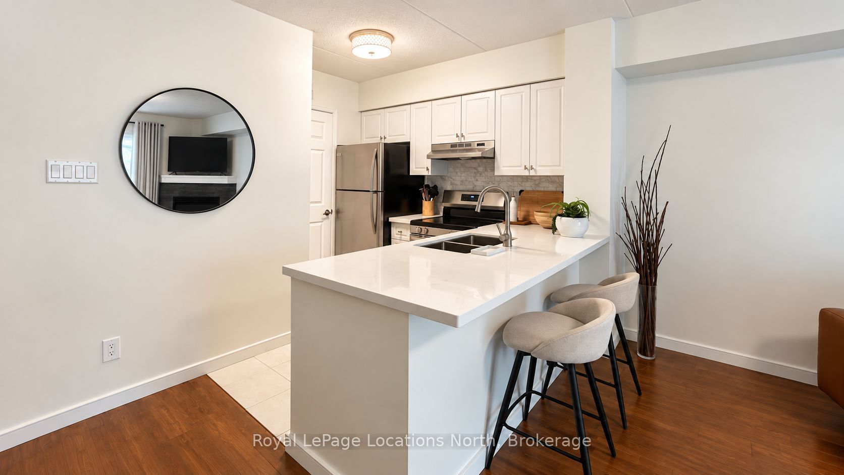 288 Mariners Way Property Photo 7