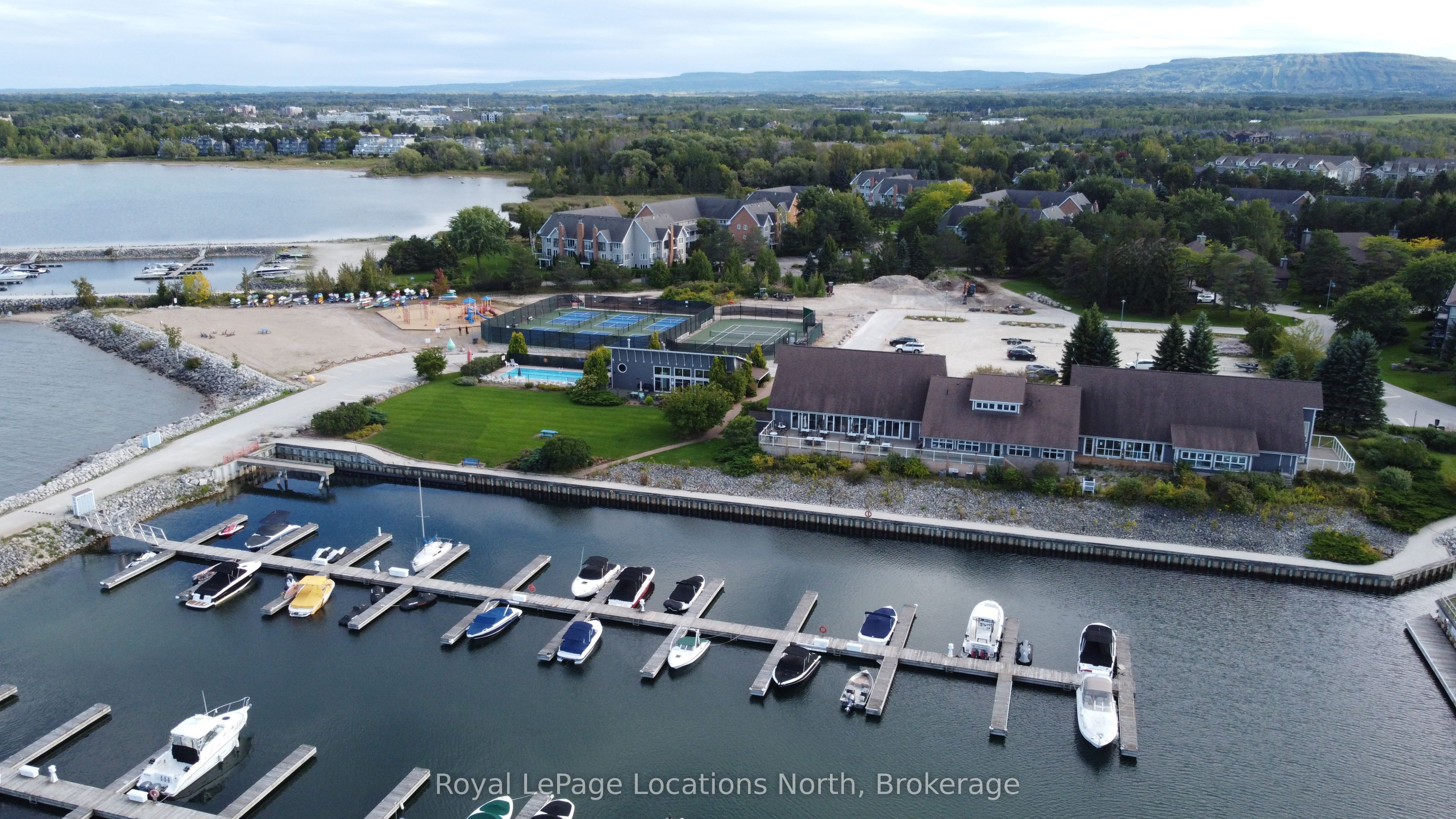 288 Mariners Way Property Photo 17