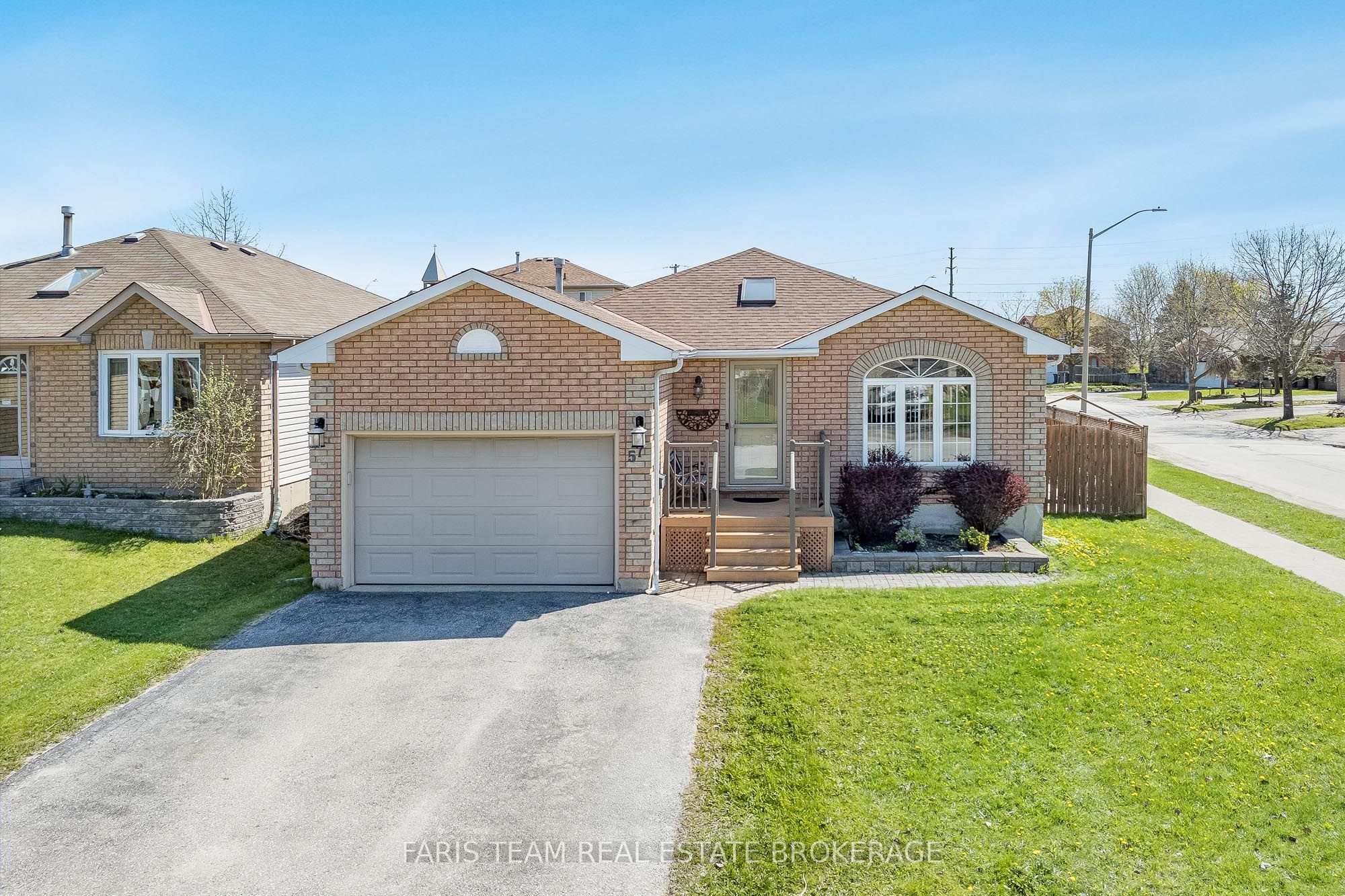 57 Wessenger Drive Property Photo 1
