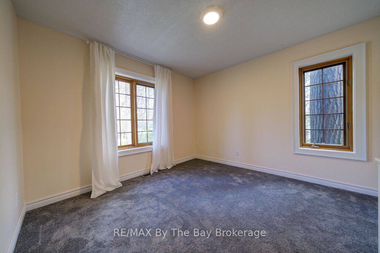 646 Oxbow Park Drive Property Photo 41