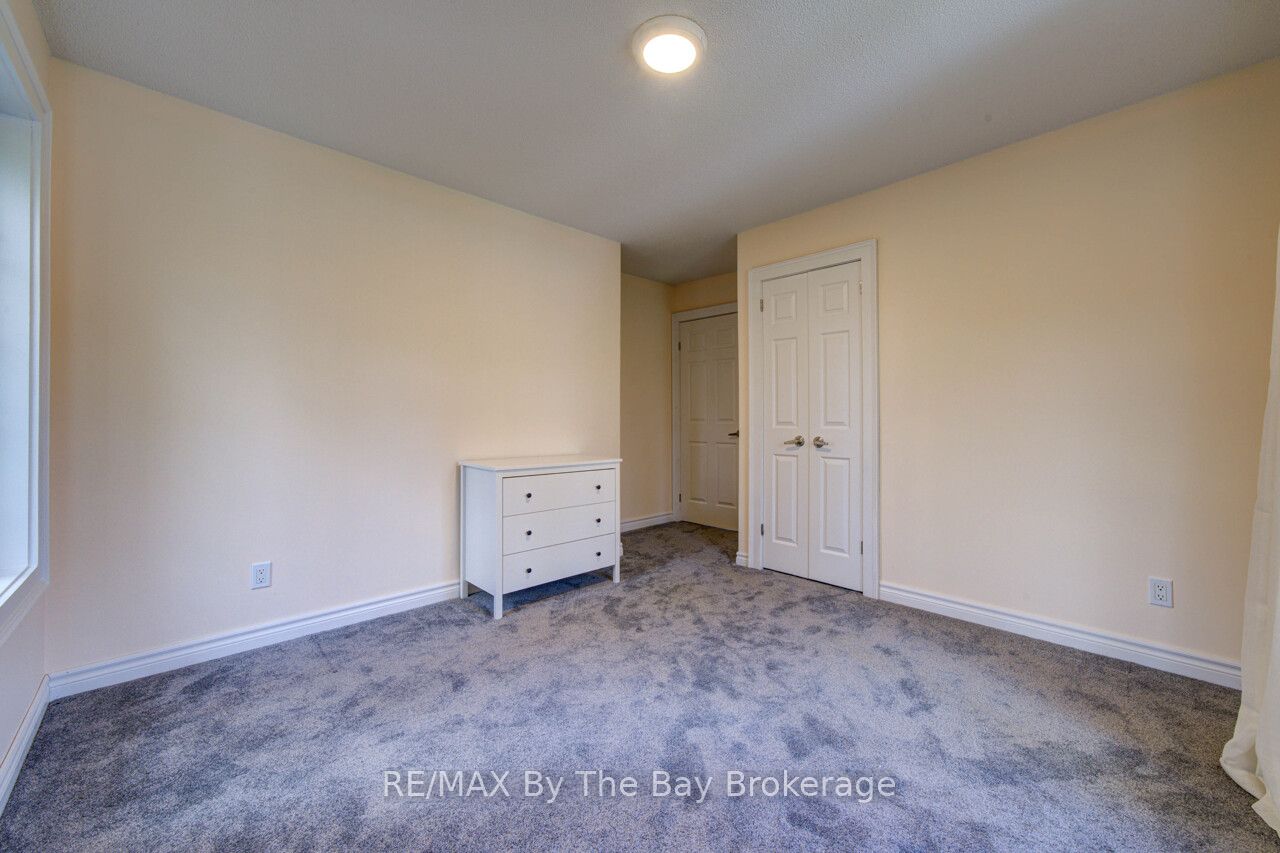 646 Oxbow Park Drive Property Photo 42