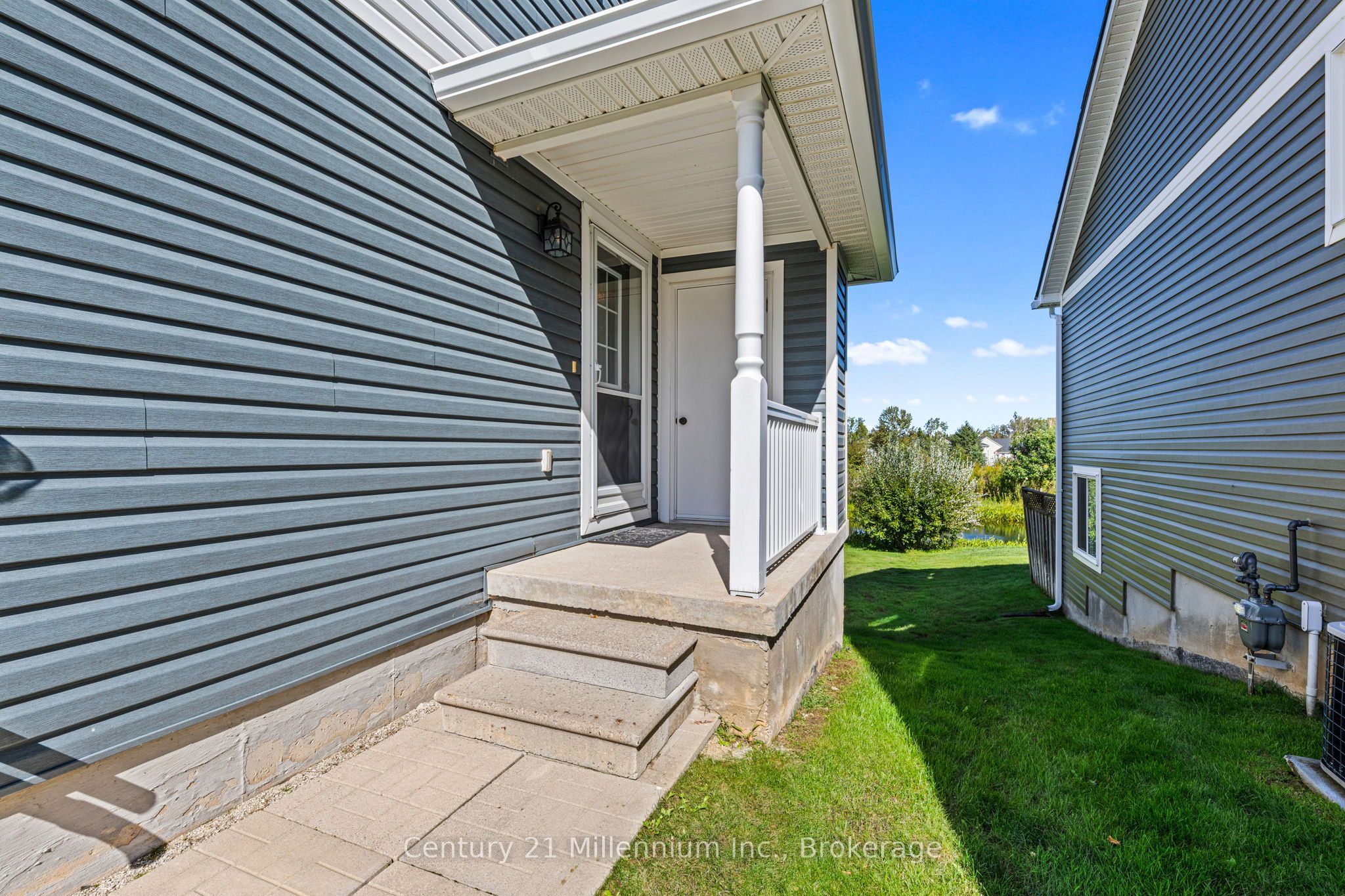 75 Green Briar Drive Property Photo 4