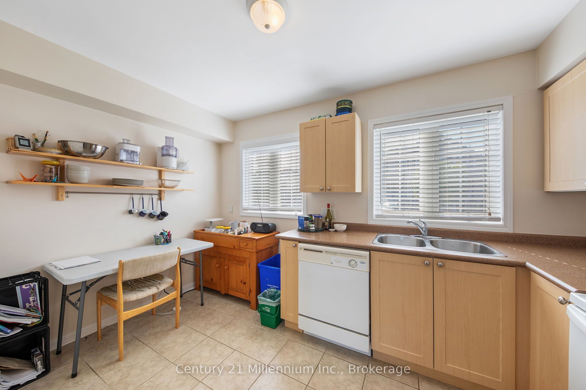 75 Green Briar Drive Property Photo 10