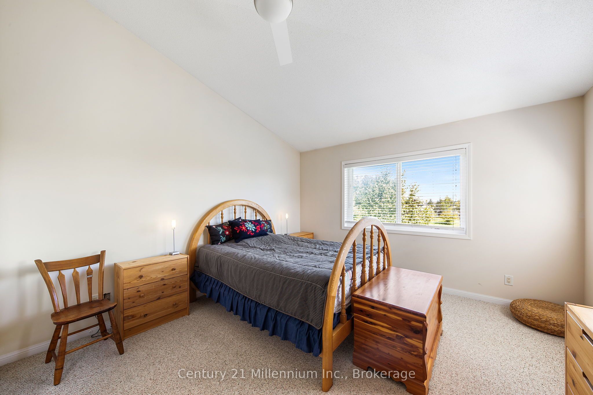 75 Green Briar Drive Property Photo 13